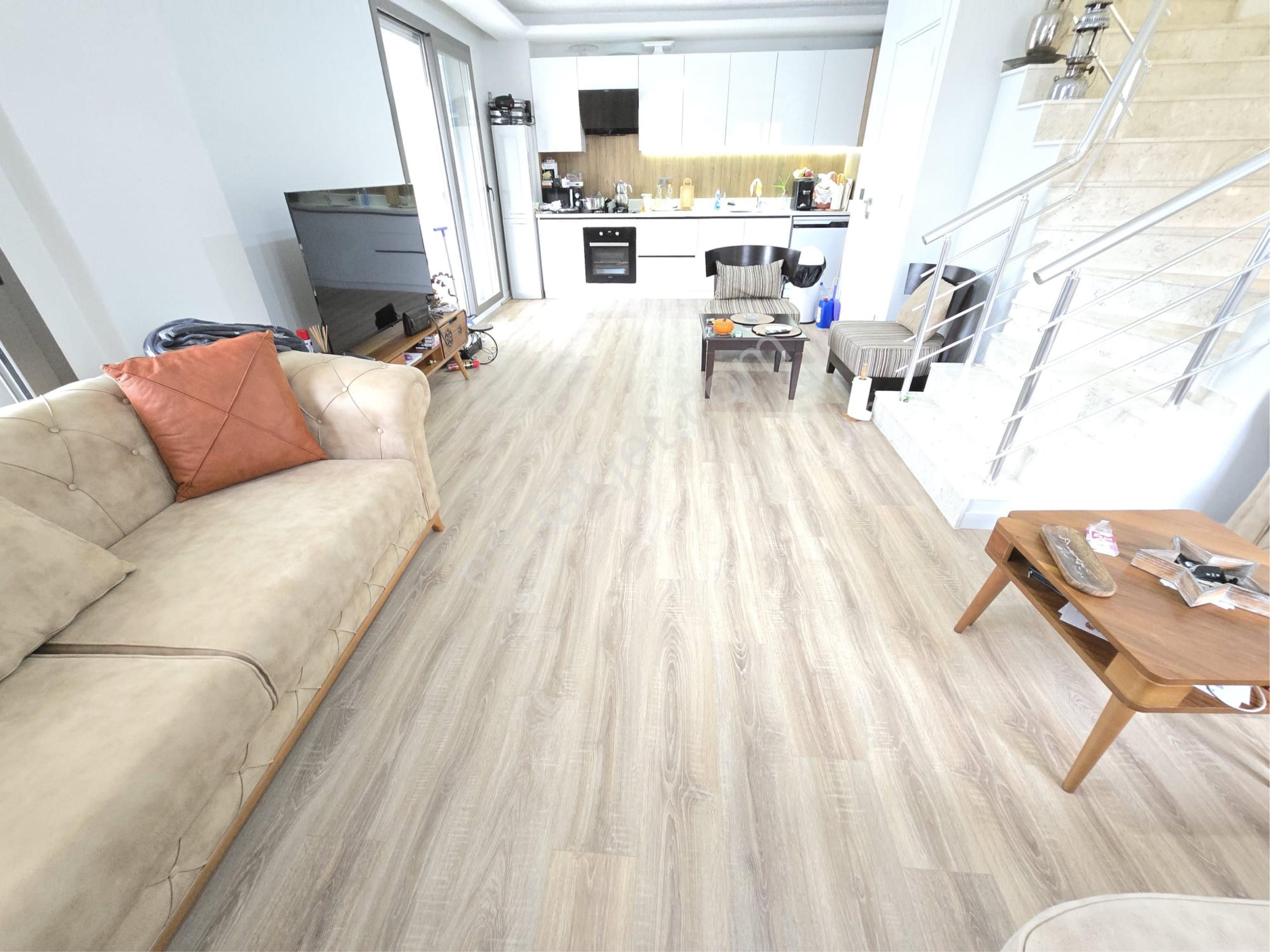 İzmir Seferihisar Ürkmez De Satılık Geniş Bahçeli 3+1 Yazlık Villa - Görsel 24