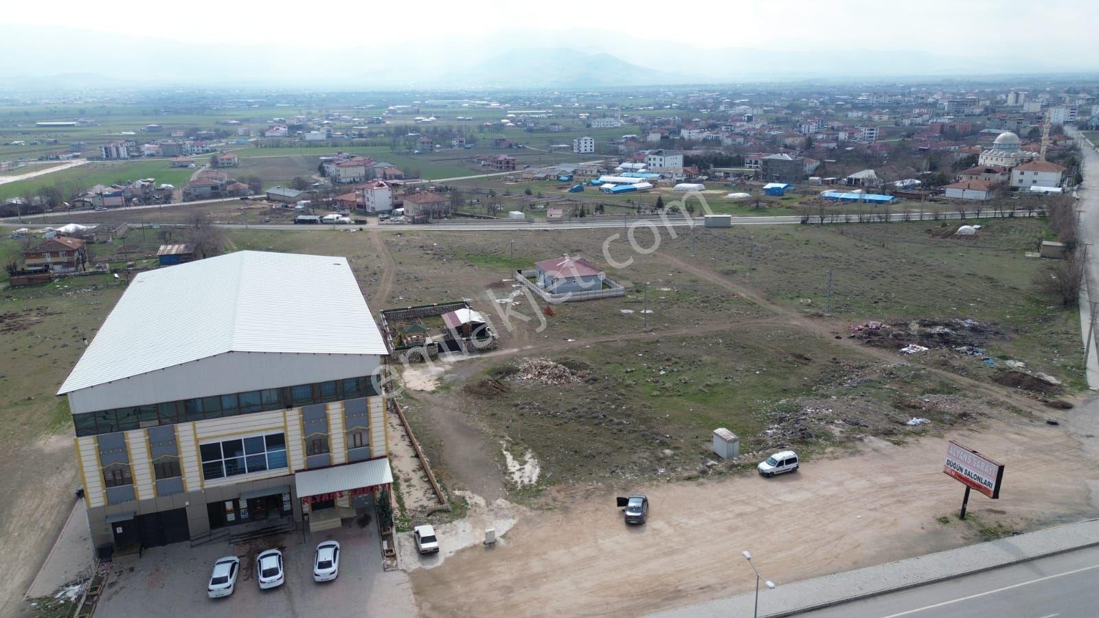 Elazığ Osb Karşısı Caddeye Sıfır Satılık Arsalar