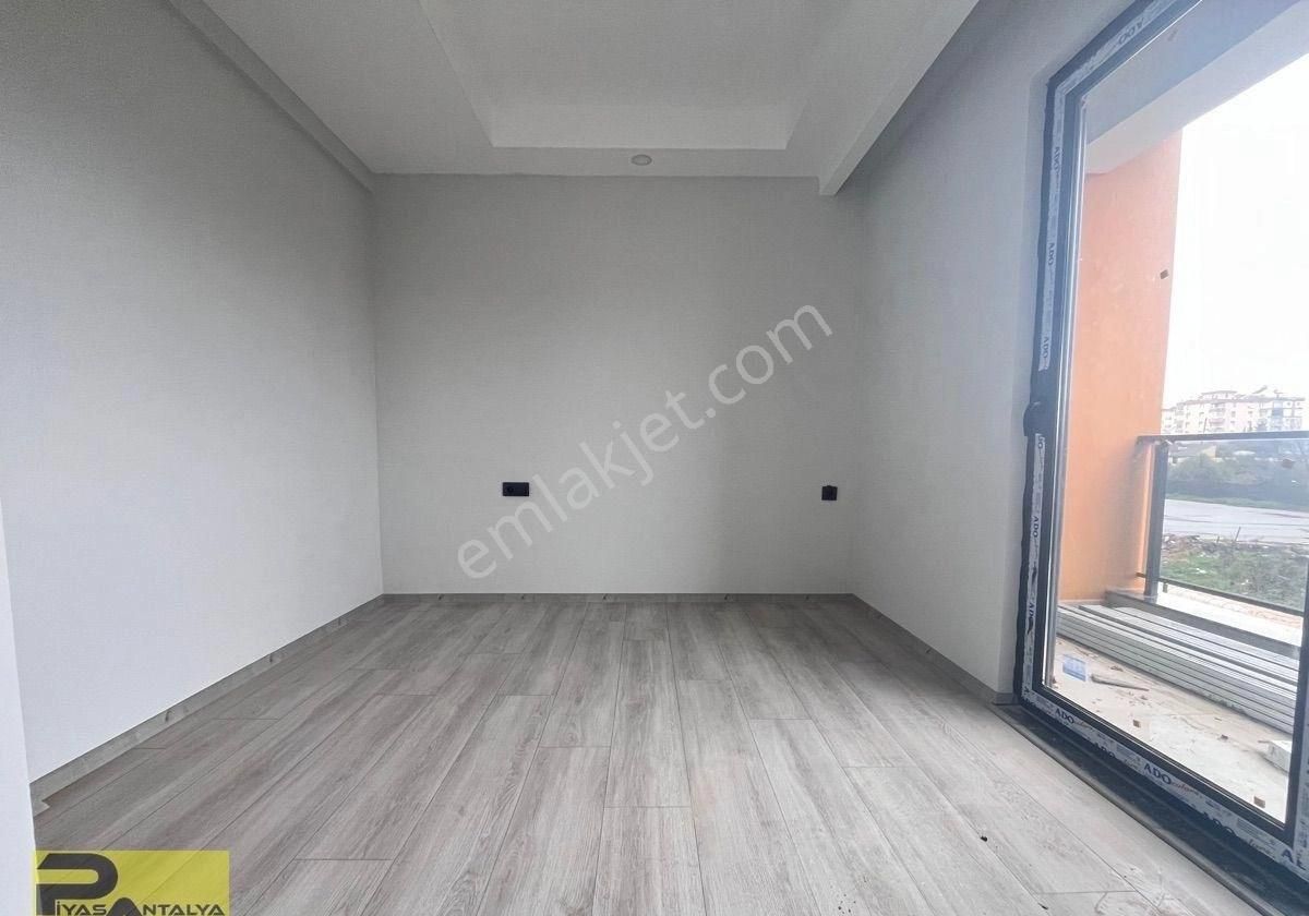 Habibler Mahallesi Havuzlu Fırsat Daire 1+1 - Görsel 2