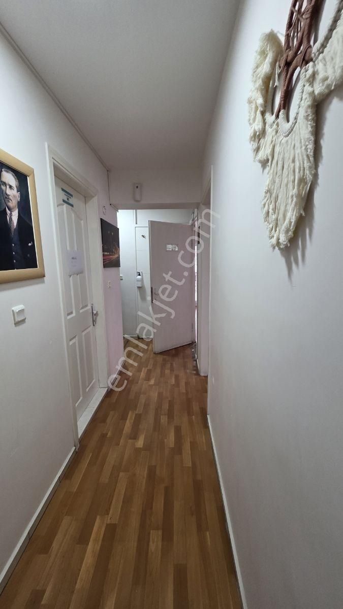 Çeşme Merkezde | 3+1 | Geniş Balkonlu | Konut & İş Yeri Kullanım - Görsel 4