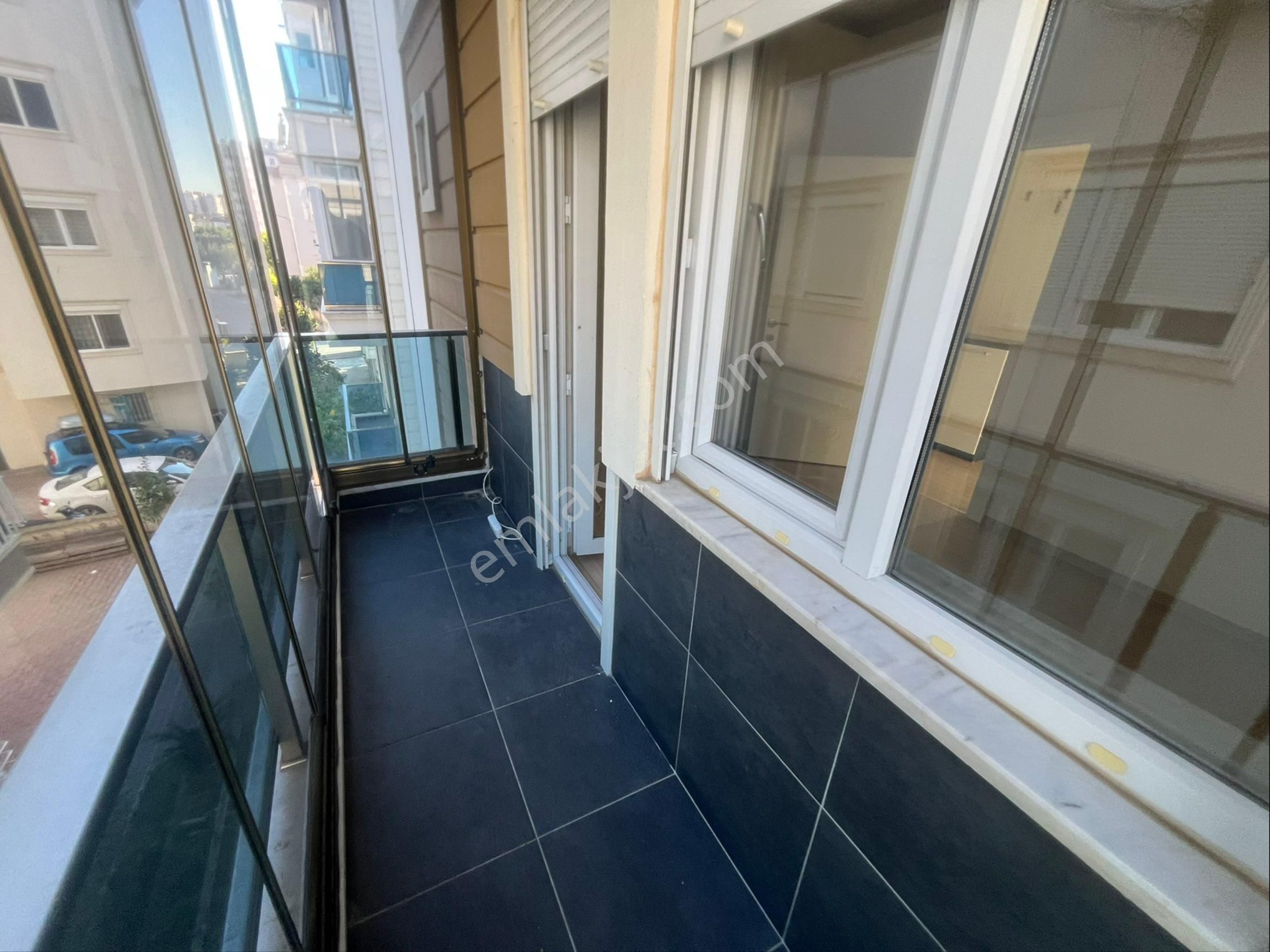 Artı Dan Kızıltoptakta Ara Kat 2+1 Daire - Görsel 12