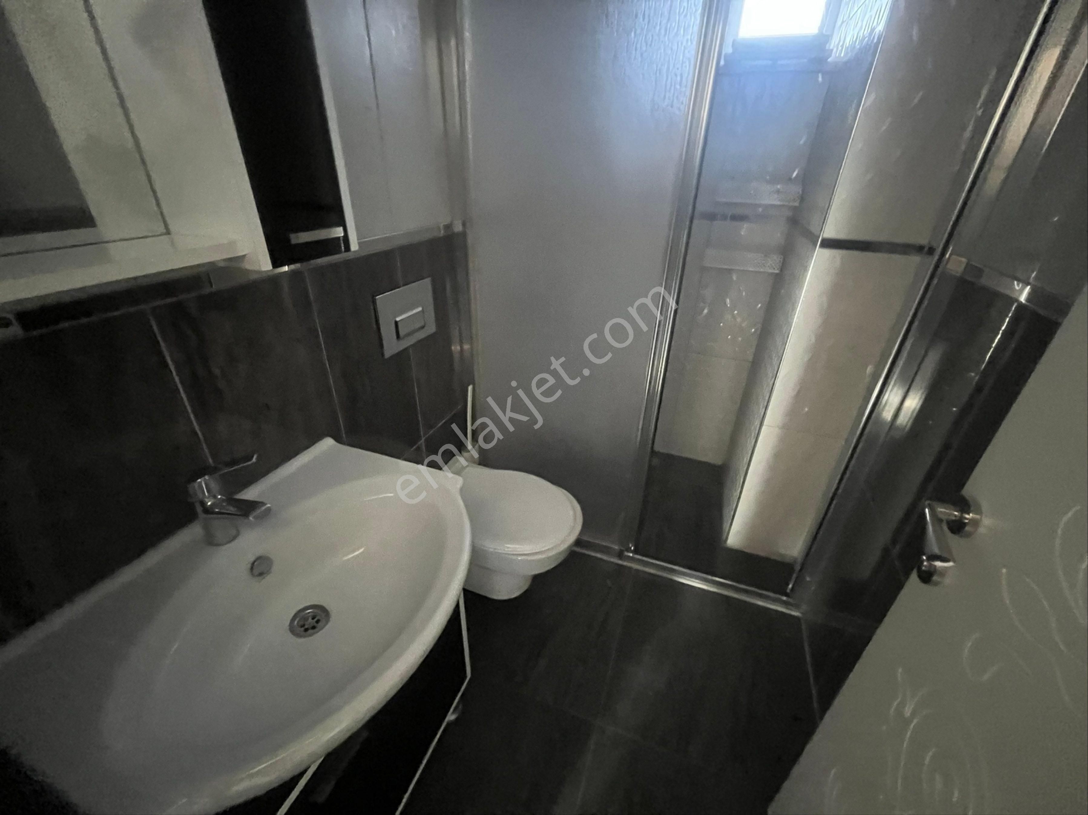 Artı Dan Kızıltoptakta Ara Kat 2+1 Daire - Görsel 15