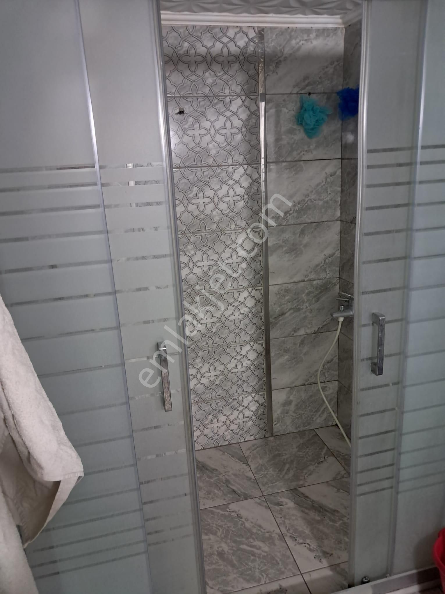 Kemalpaşanın Merkezinde 160m2 Doğalgazlı 3+1 Acil Satılık Daire - Görsel 20