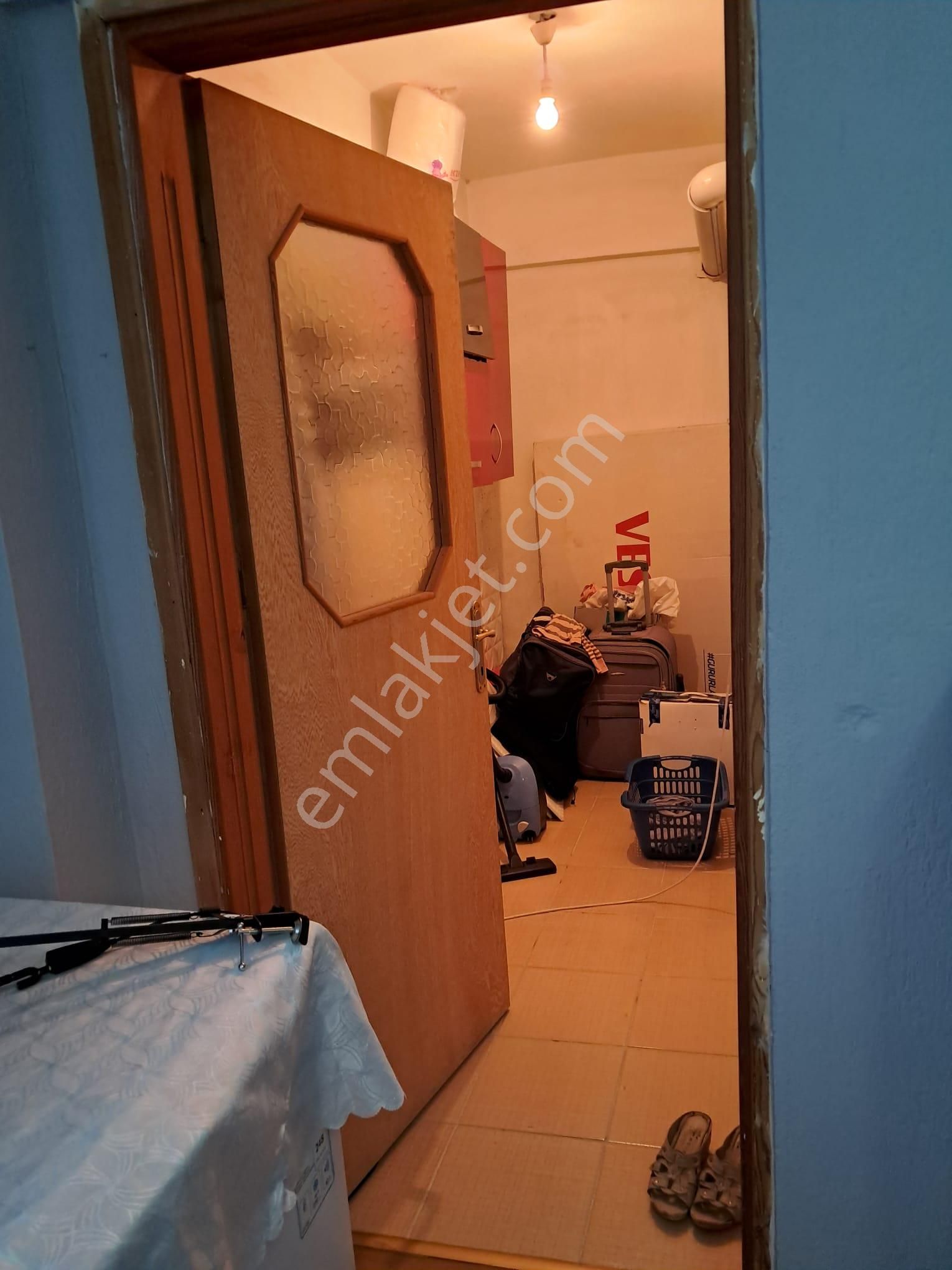 Kemalpaşanın Merkezinde 160m2 Doğalgazlı 3+1 Acil Satılık Daire - Görsel 19