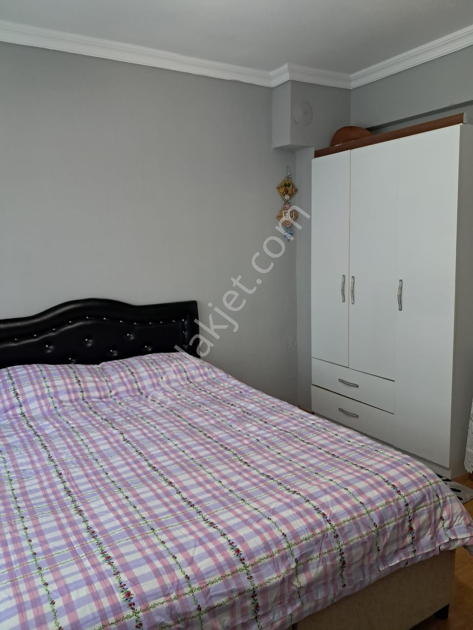 Kemalpaşanın Merkezinde 160m2 Doğalgazlı 3+1 Acil Satılık Daire - Görsel 11