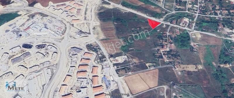 Arnavutköy Tayakadın Mah.'sinde 220 M² Satılık Hisse Tarla - Görsel 2