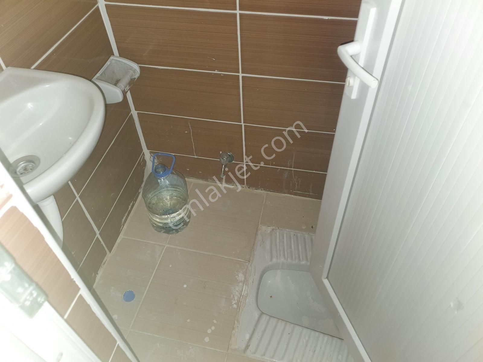 Yeni Hastane Ve Emniyet Arkası, Harika Konumda Kiralık Giriş 2+1 - Görsel 6