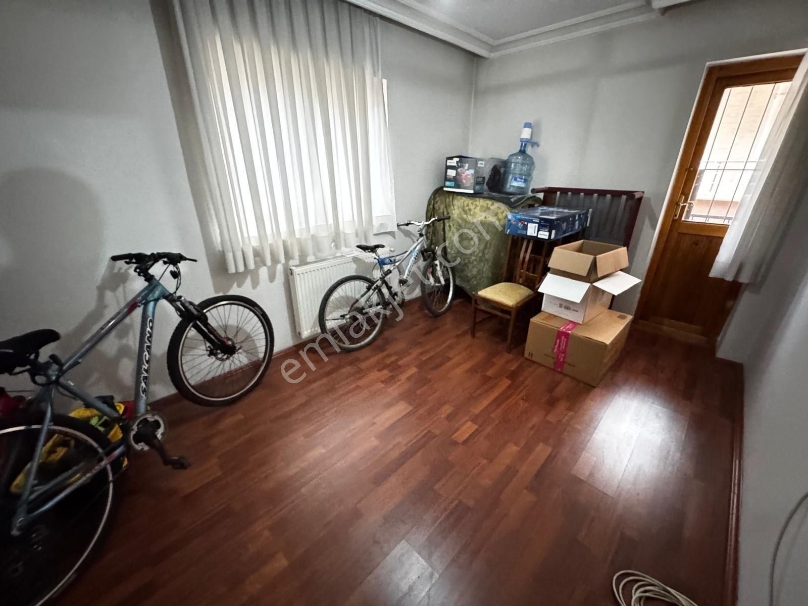 Çiçekli'de Genç Bina'da Orta Kat 3+1 Salon Bağımsız Emsalsiz - Görsel 5