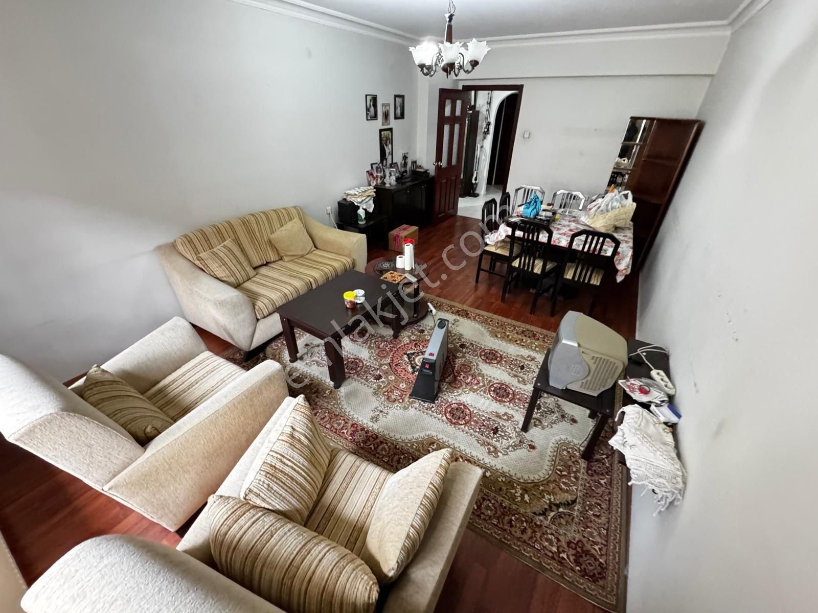 Çiçekli'de Genç Bina'da Orta Kat 3+1 Salon Bağımsız Emsalsiz - Görsel 4