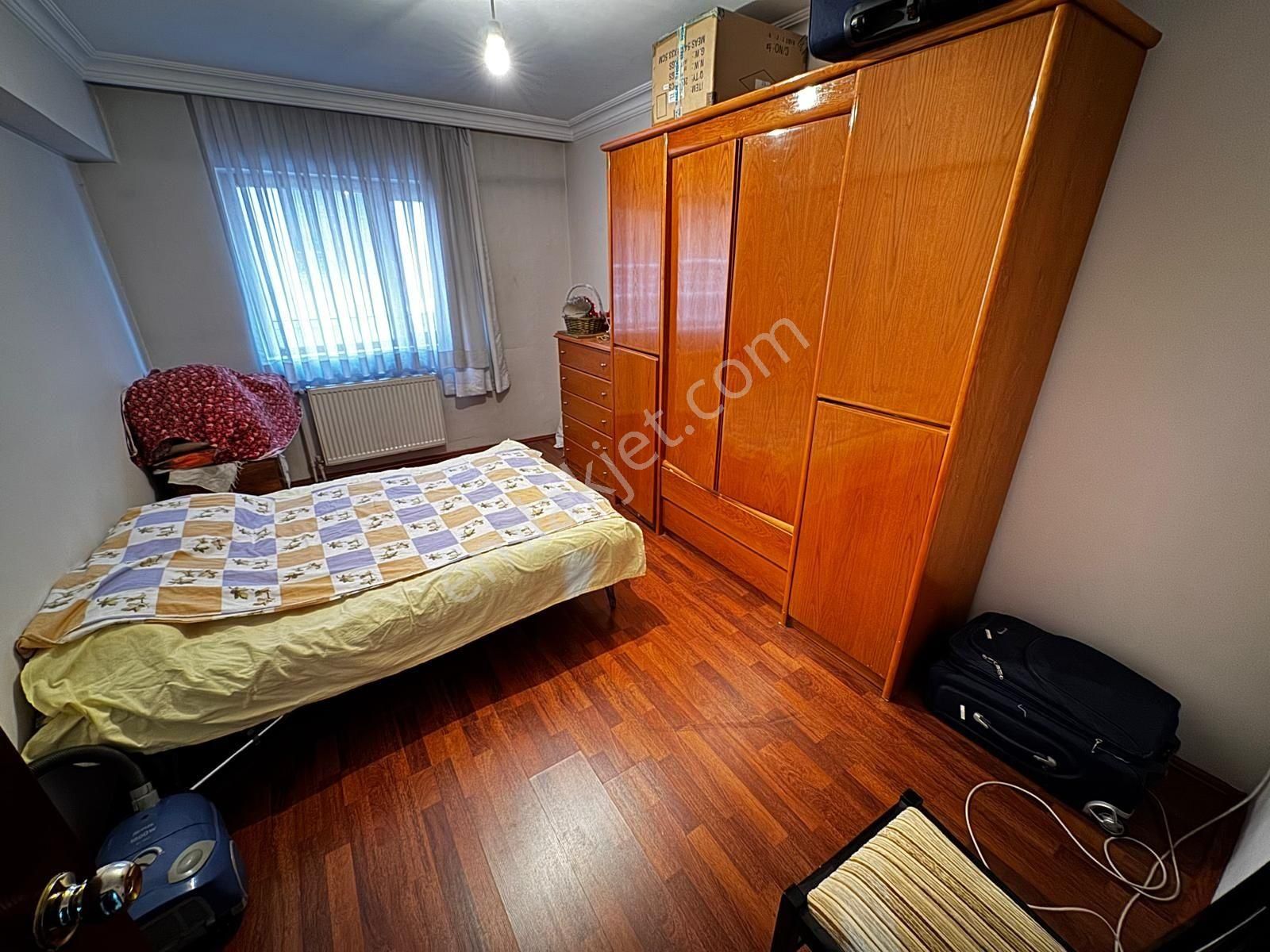 Çiçekli'de Genç Bina'da Orta Kat 3+1 Salon Bağımsız Emsalsiz - Görsel 16