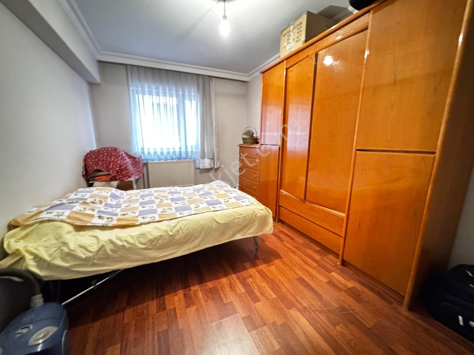 Çiçekli'de Genç Bina'da Orta Kat 3+1 Salon Bağımsız Emsalsiz - Görsel 17