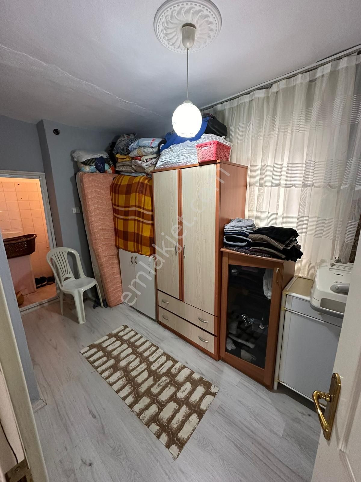 Kumla'da Denize Yakın Cadde Üzeri Kombili 2+1 Daire - Görsel 5