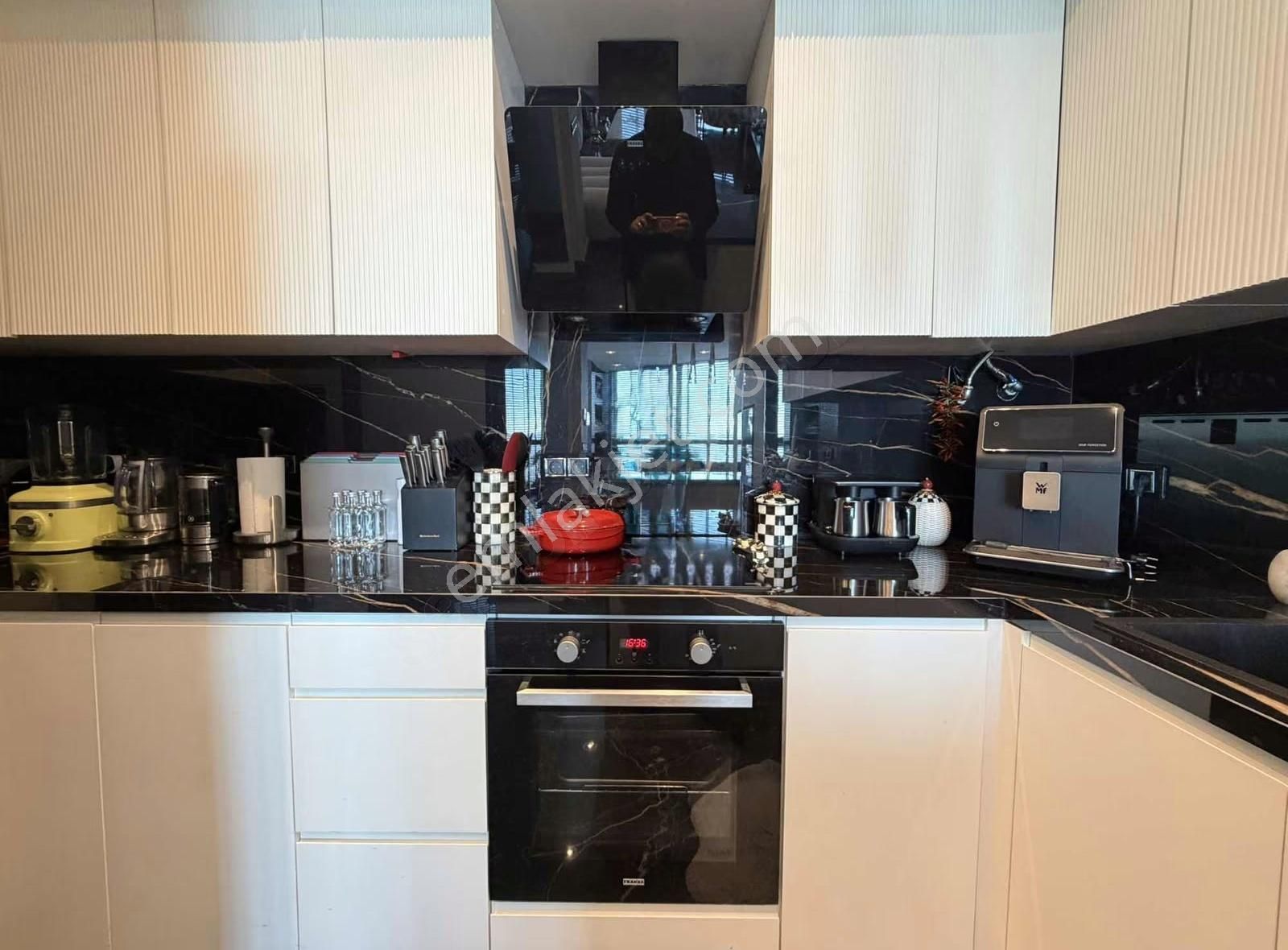 Mahall Bomonti 48. Kat Satılık Özel Mimari Eşyalı 1+1 Daire - Görsel 19