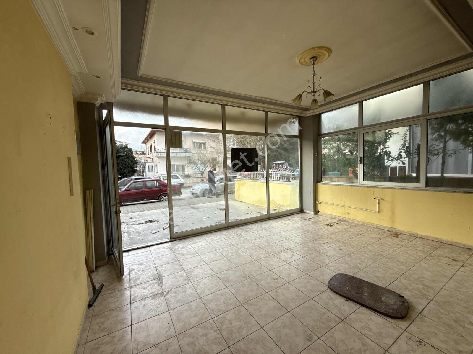 Derin Emlaktan Kiralık İşyeri - Görsel 2