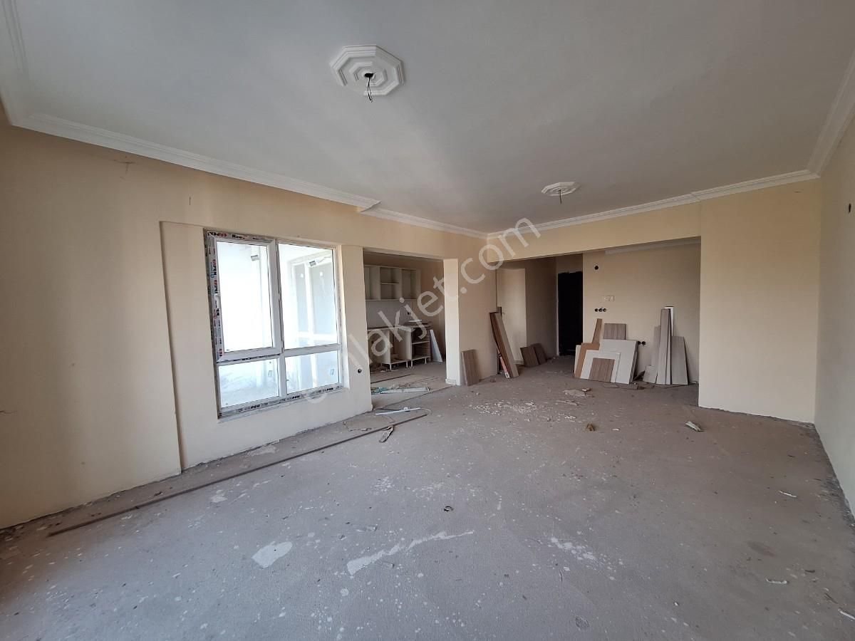 Kuşadası Avm Mevki Uydukentte Satılık 2+1 Daire - Görsel 23