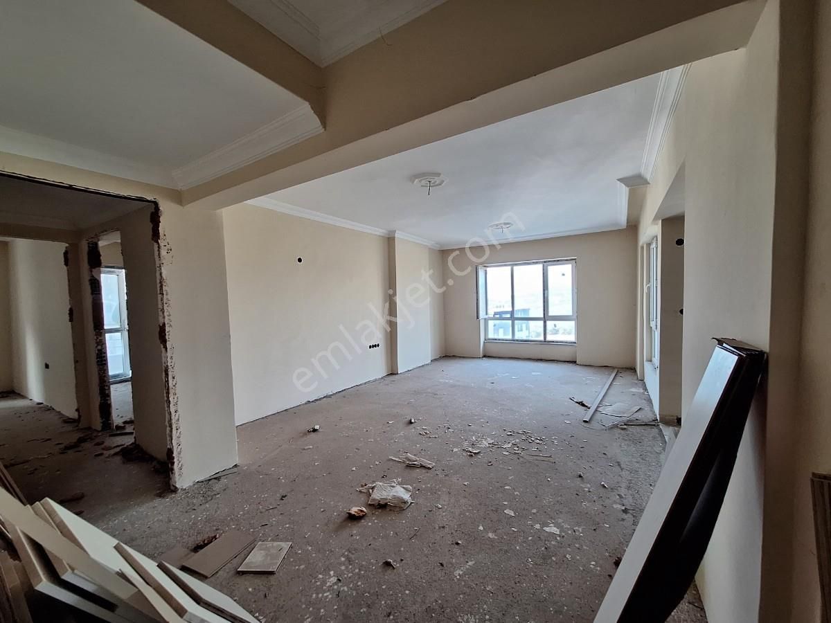 Kuşadası Avm Mevki Uydukentte Satılık 2+1 Daire - Görsel 18