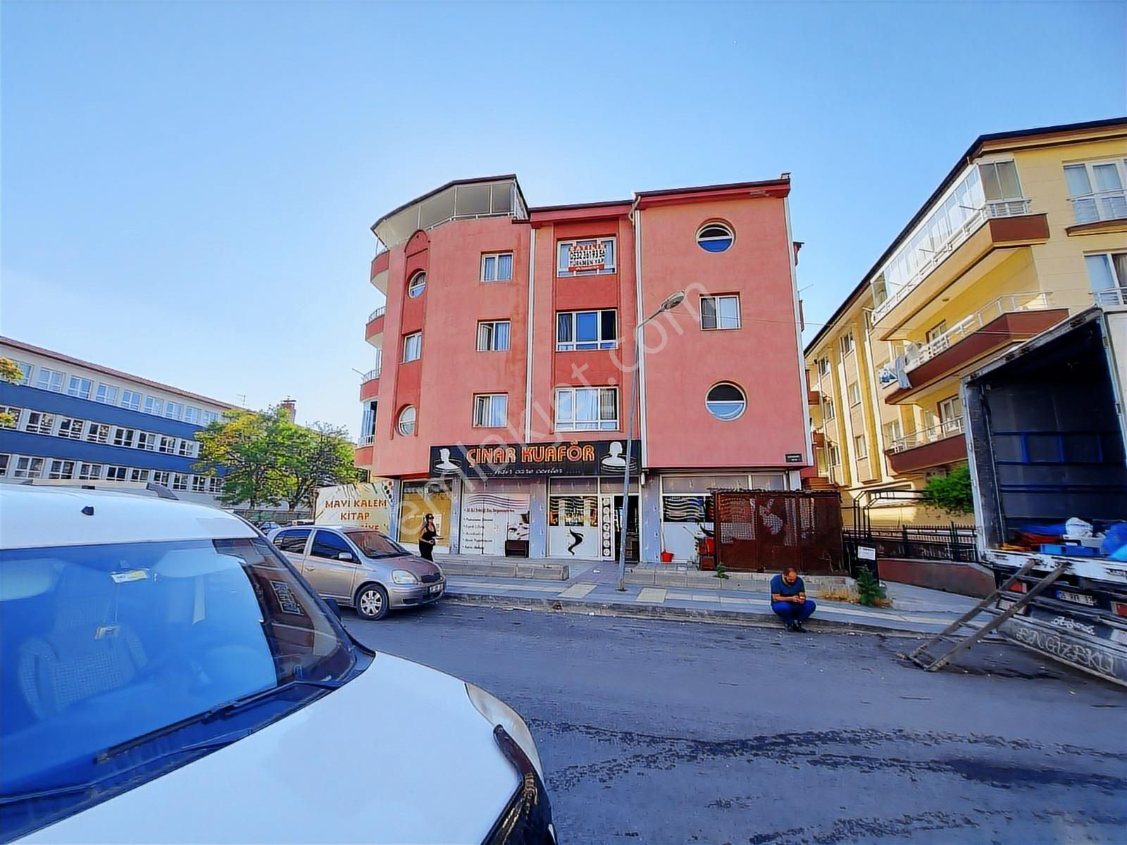 Murat Türkmen'den Topçu_mah Merkezi_yerde Kiralık Ön_cepheli 3+1 - Görsel 11