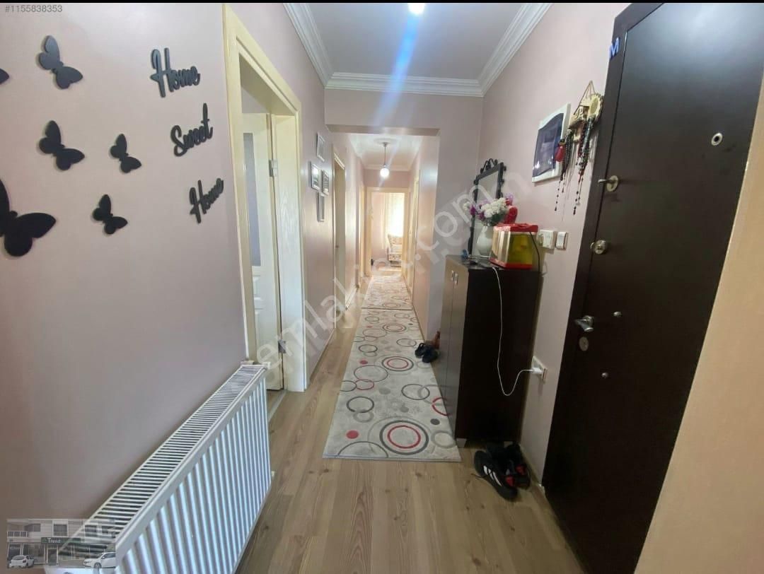 Kemalpaşanın Merkezinde Acill Satılık 3+1 Doğalgazlı Daire - Görsel 3