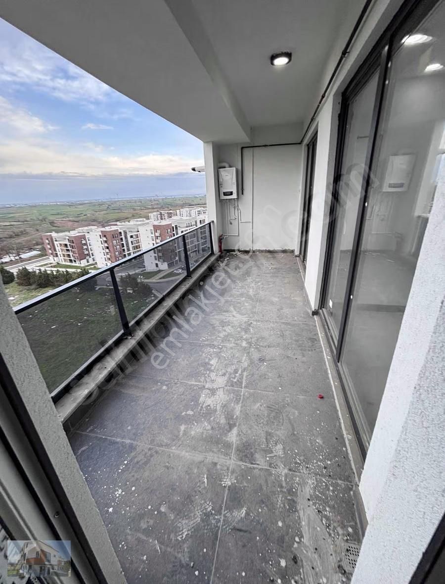 Site İçinde 3+1 Havuzlu Güvenlikli Otoparklı Ara Kat - Görsel 24