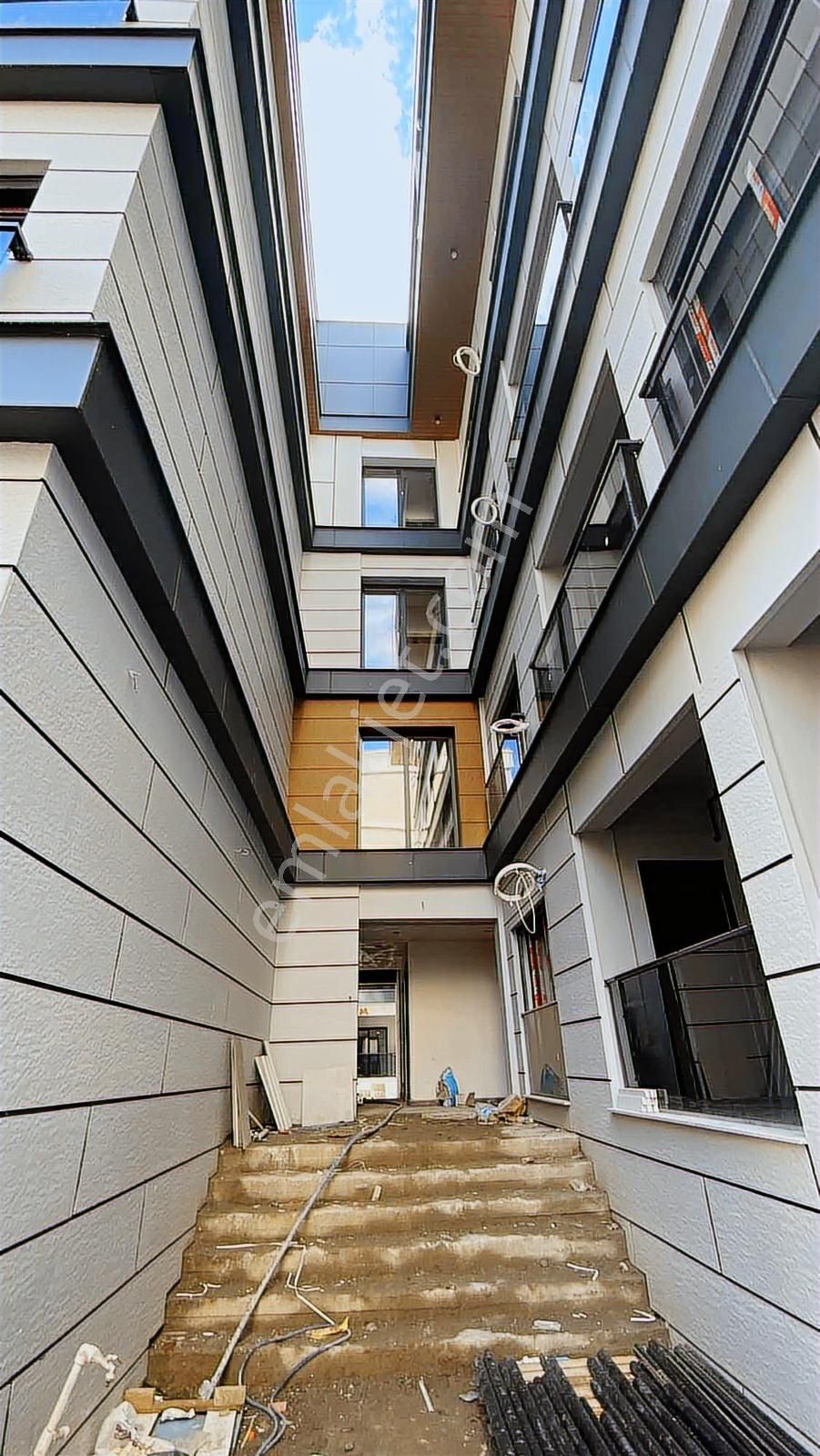 İzmir Menemen Seyrek Merkez'de Satılık 1+1 - Görsel 9