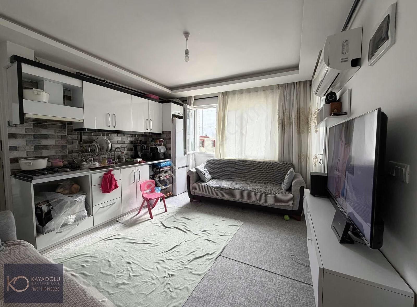 Krediye Uygun Üniversite-izban-tranway Yakını Eşyalı 1+1 Daire