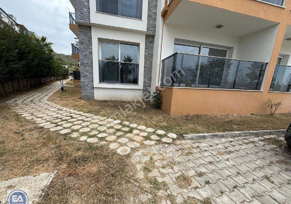 Kuşadası Davutlar'da Havuzlu Sitede 2+1 Ebeveyn Banyolu - Görsel 6