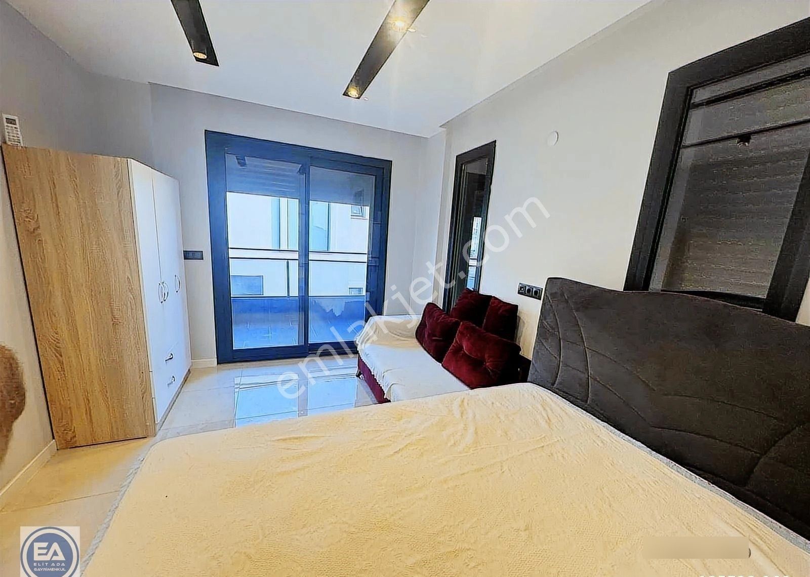 Kuşadası Güzelçamlıda Eşyalı Özel Havuzlu 4+1 Müstakil Villa - Görsel 12