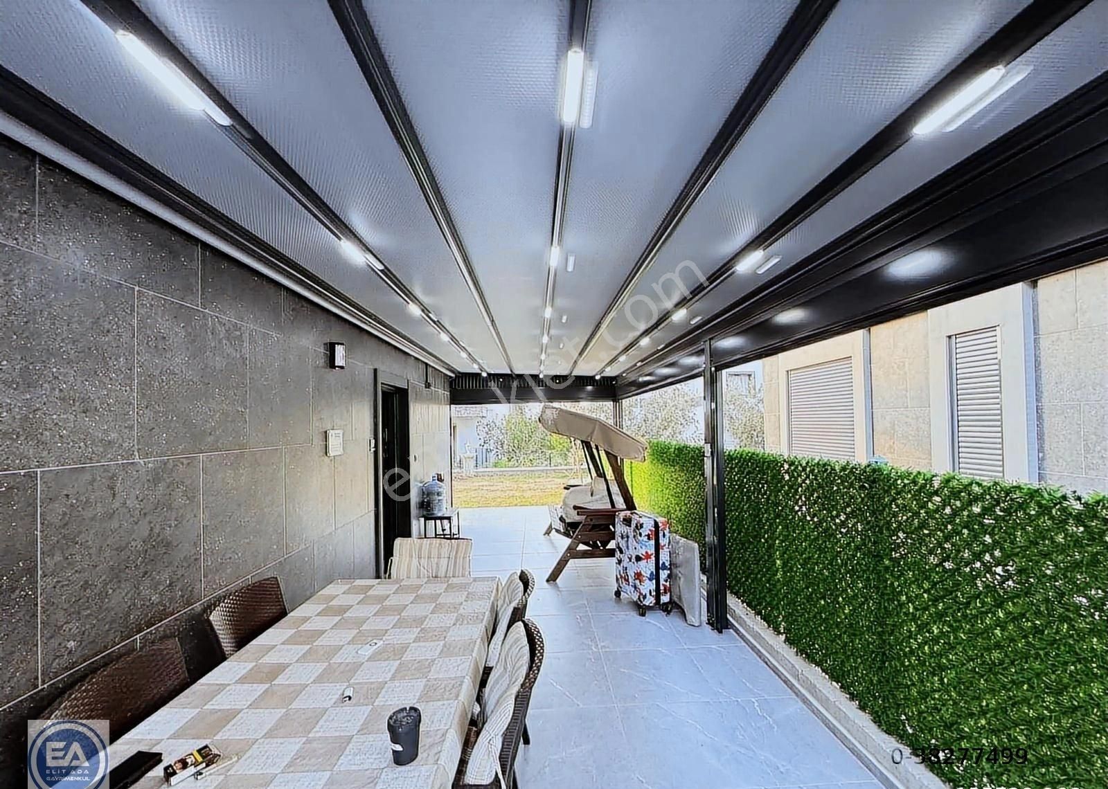 Kuşadası Güzelçamlıda Eşyalı Özel Havuzlu 4+1 Müstakil Villa - Görsel 22