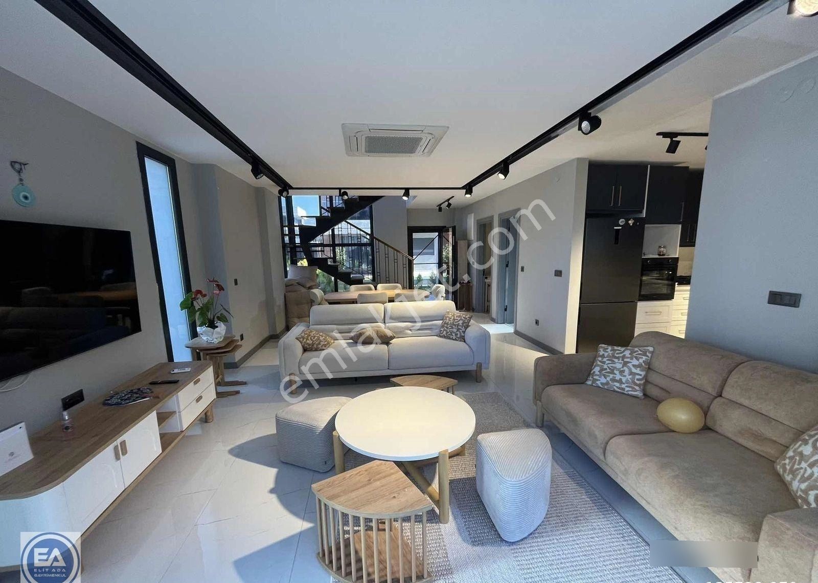 Karaova Da Özel Havuzlu Deniz Manzaralı Eşyalı Lüks Villa - Görsel 19