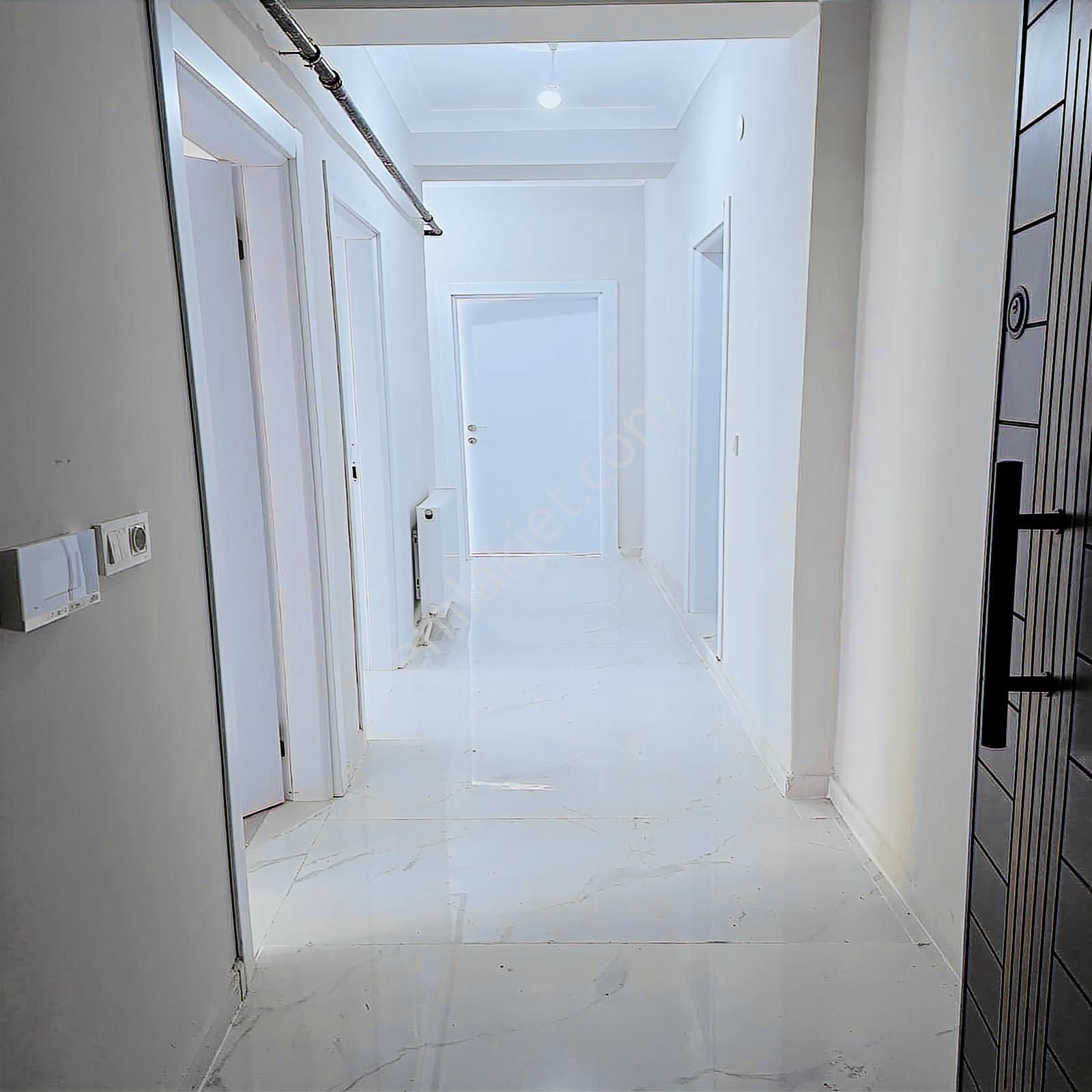 İstasyon Mh Merkezi Nokta Sıfır 2+1 Ara Kat Yüksek Kredi İmkanı - Görsel 2