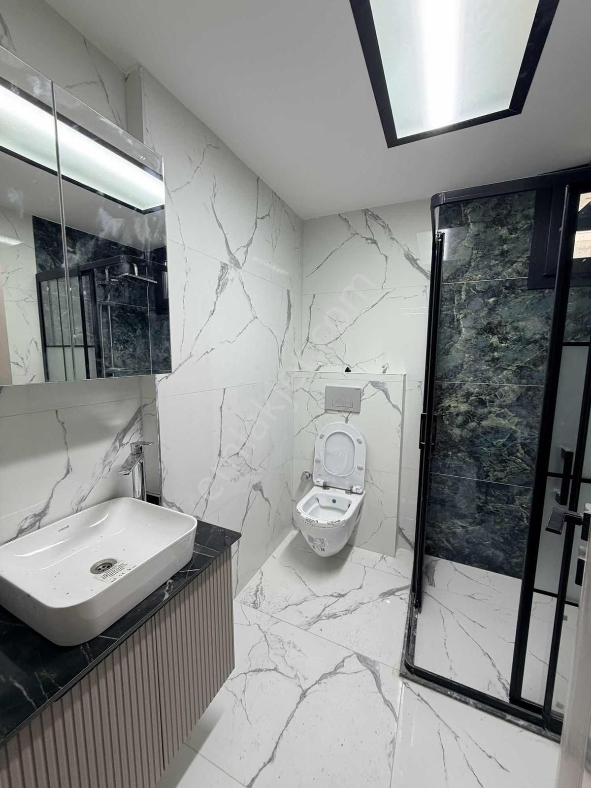 Total'den Yeşil Fırın Yanı Sıfır Ultra Lüx Daire !!! - Görsel 4