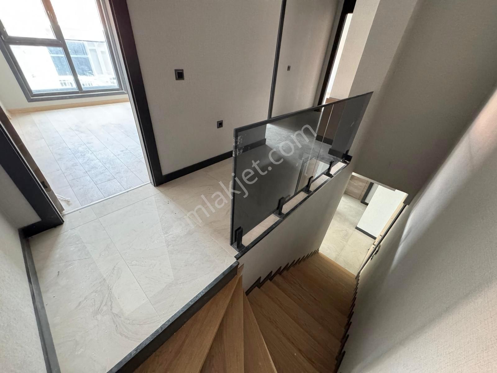 A.eğlence Tam Göbekte ! Sıfır Bina Emsalsiz Dubleks 3+1 Lüks - Görsel 12