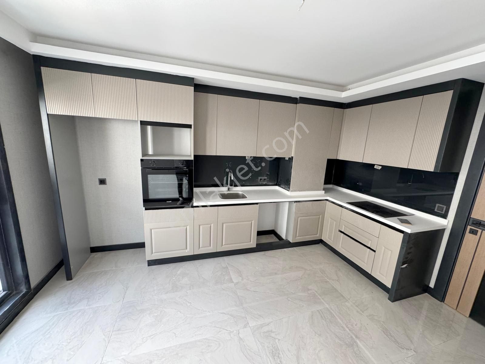 A.eğlence Tam Göbekte ! Sıfır Bina Emsalsiz Dubleks 3+1 Lüks - Görsel 7