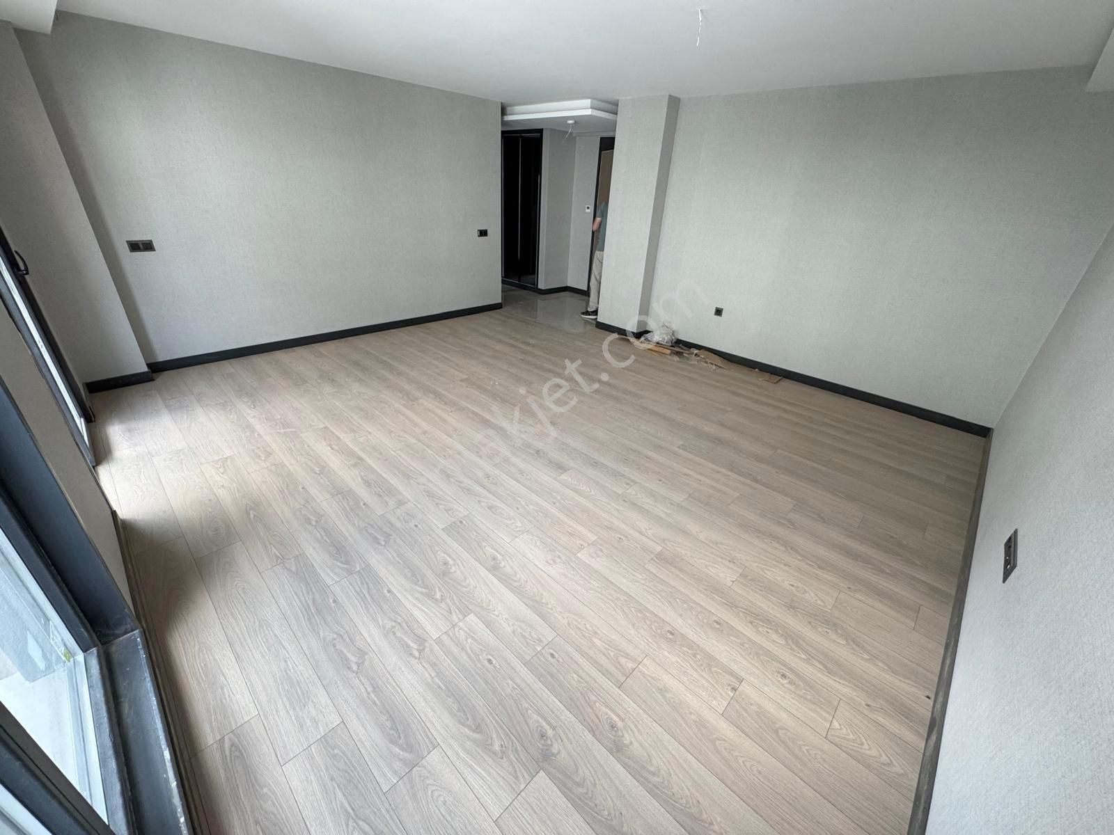 A.eğlence Tam Göbekte ! Sıfır Bina Emsalsiz Dubleks 3+1 Lüks - Görsel 4