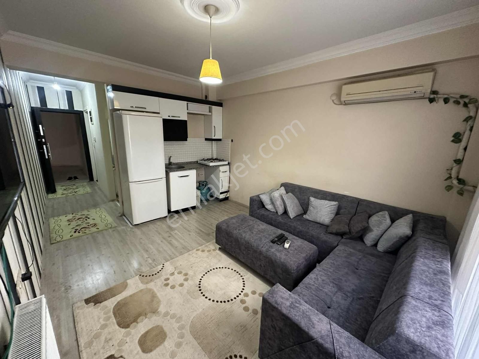 Bulut Emlak'tan Adatepe'de 1+1 Eşyalı Daire 2.450