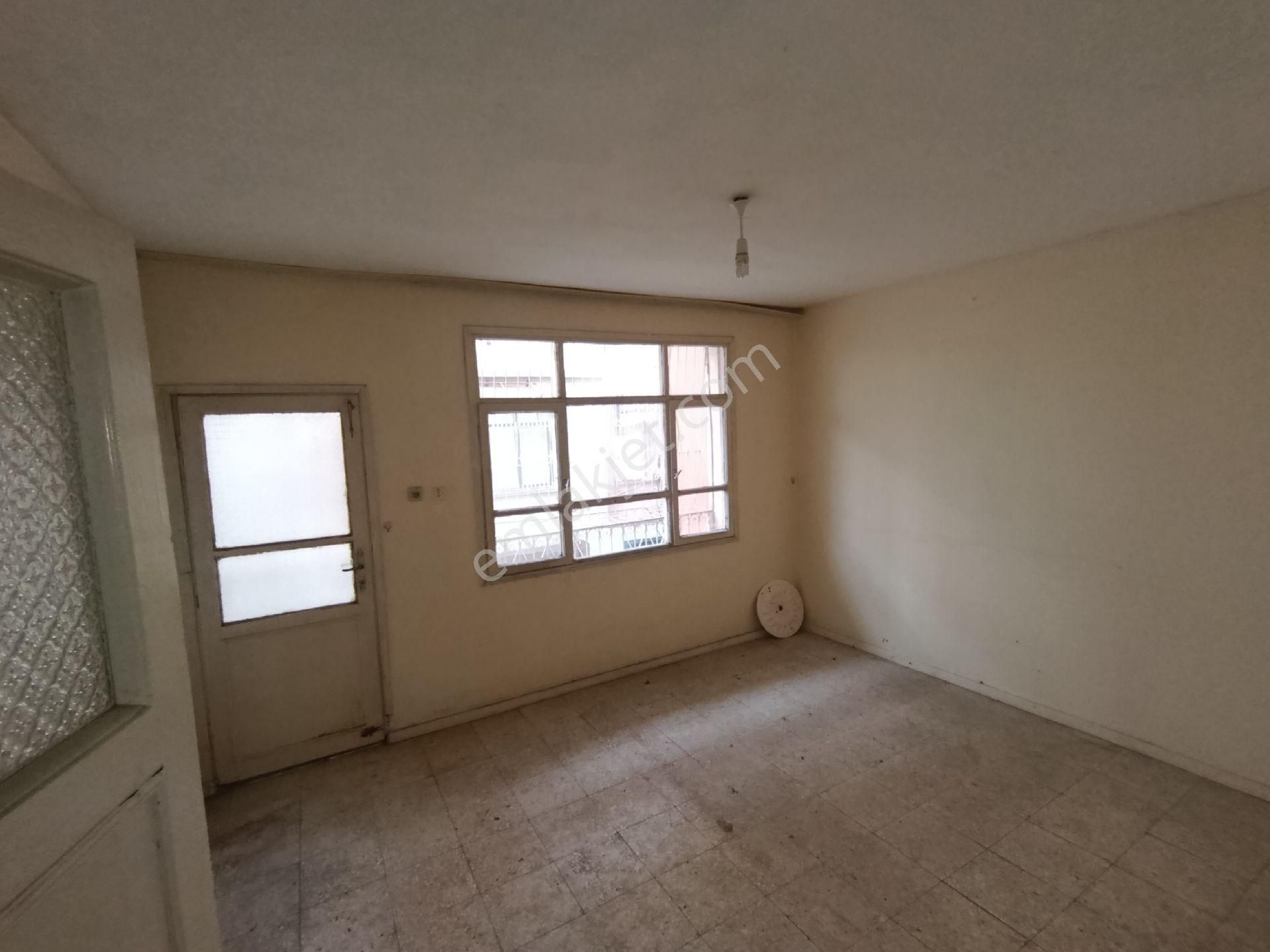 Gülpınar Mh Salı Pazarı Civarı 3/buçuk Katlı Komple Satılık Bina - Görsel 19