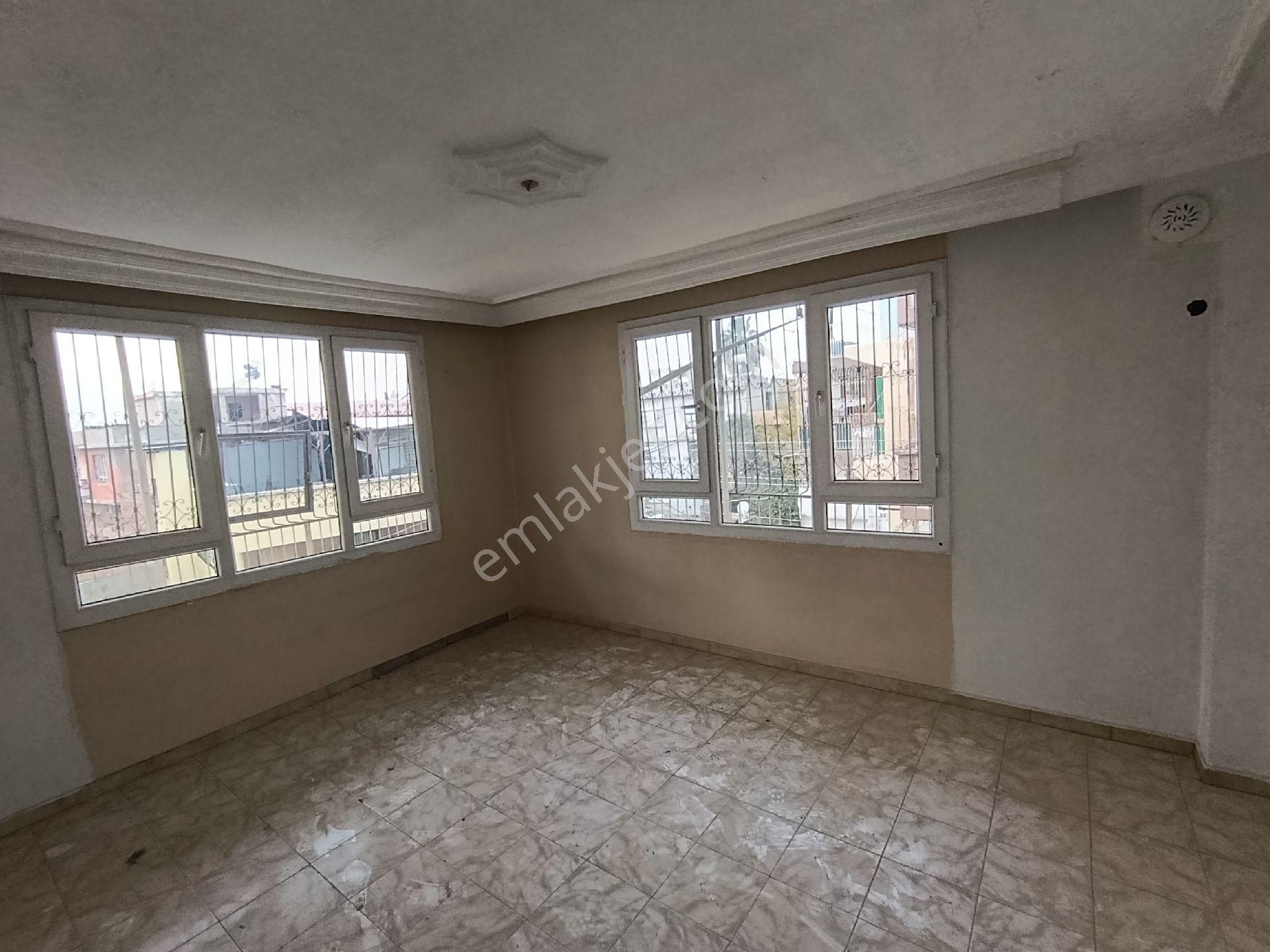 Gülpınar Mh Salı Pazarı Civarı 3/buçuk Katlı Komple Satılık Bina - Görsel 24