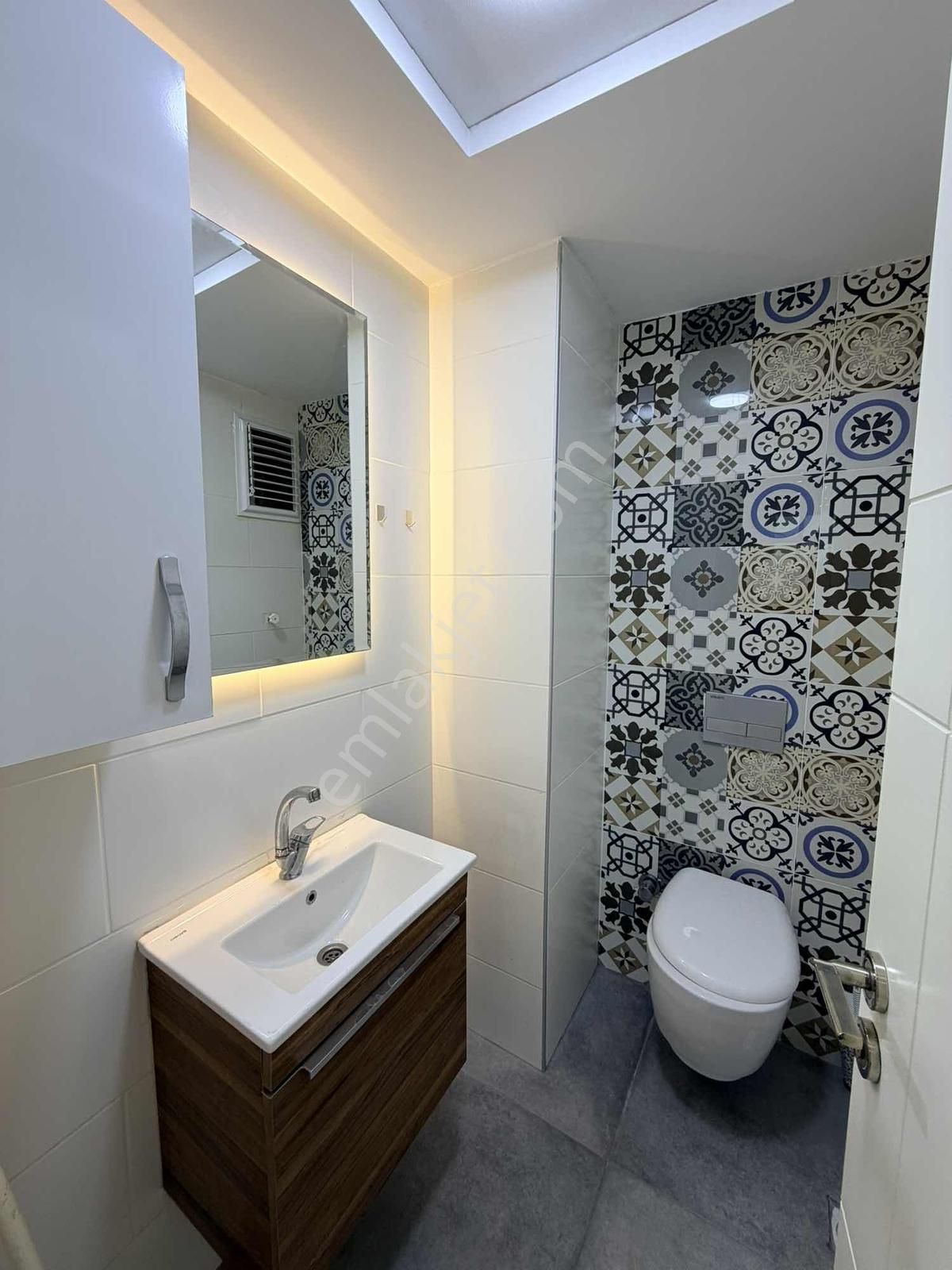 Total'den Buhara Okulu Yanında Genç Bina Lüx Daire !!! - Görsel 10