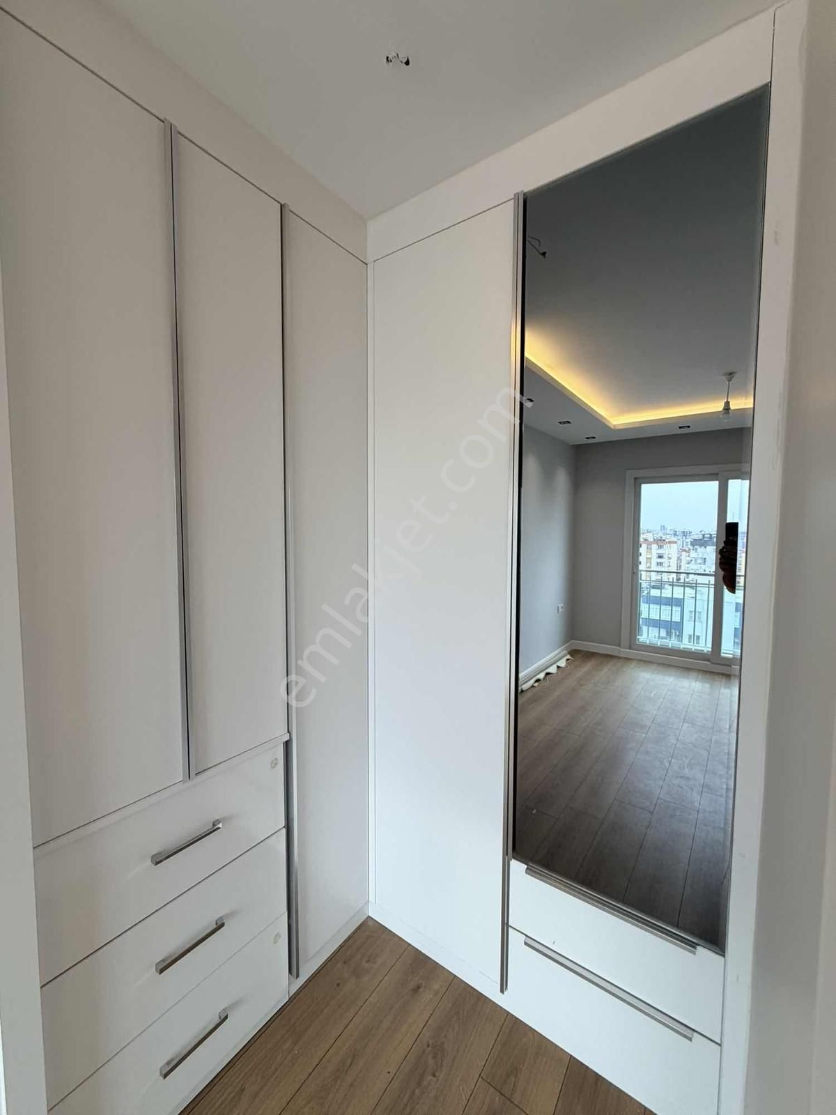 Total'den Buhara Okulu Yanında Genç Bina Lüx Daire !!! - Görsel 5