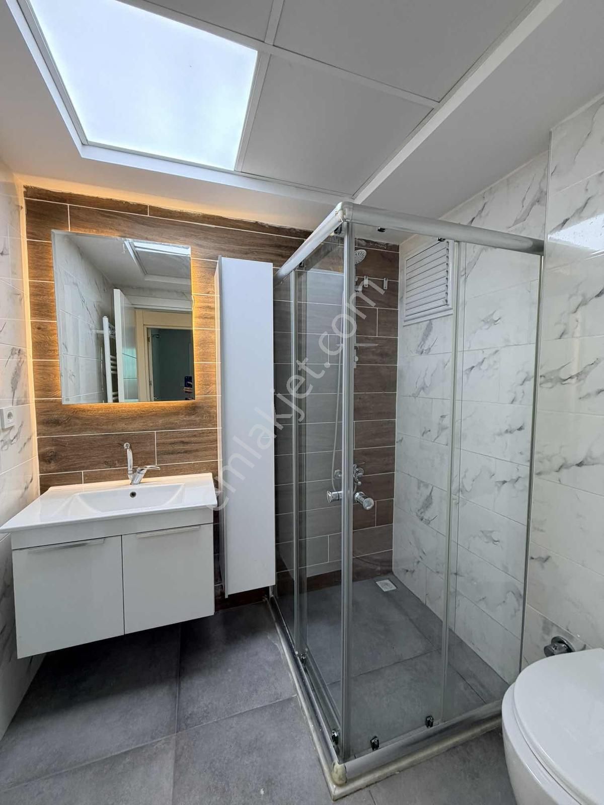 Total'den Buhara Okulu Yanında Genç Bina Lüx Daire !!! - Görsel 20