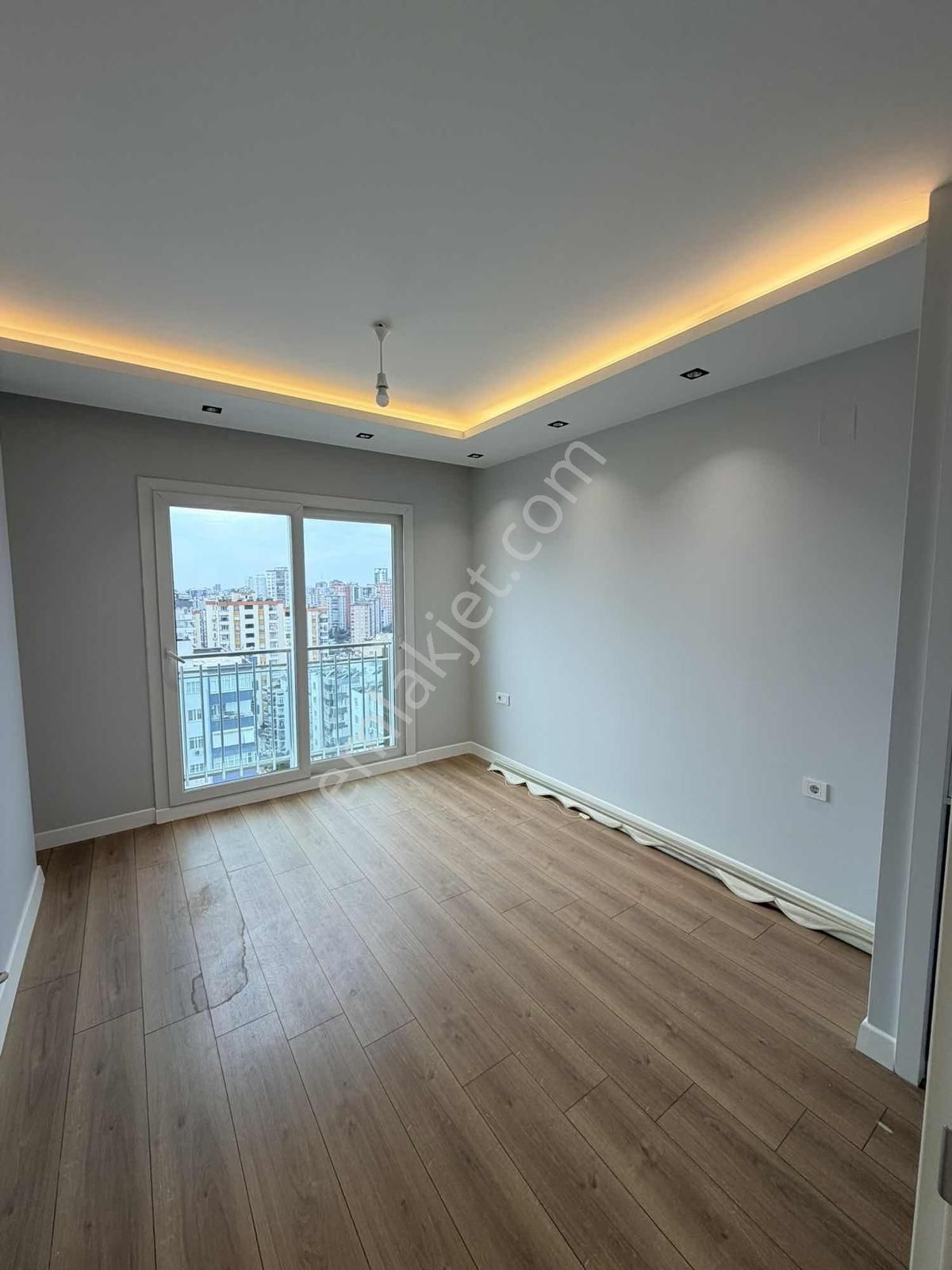 Total'den Buhara Okulu Yanında Genç Bina Lüx Daire !!! - Görsel 11