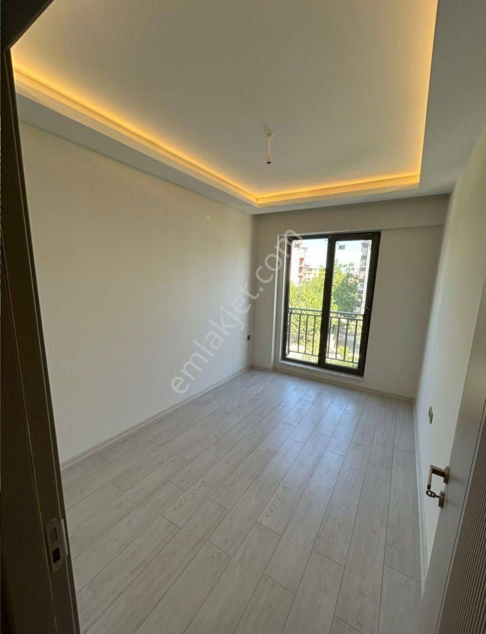 Güngören'de Ulaşıma Yakın 2+1 Kiralık Daire Emlakçı Degilim Ev Sahibiyim - Görsel 5