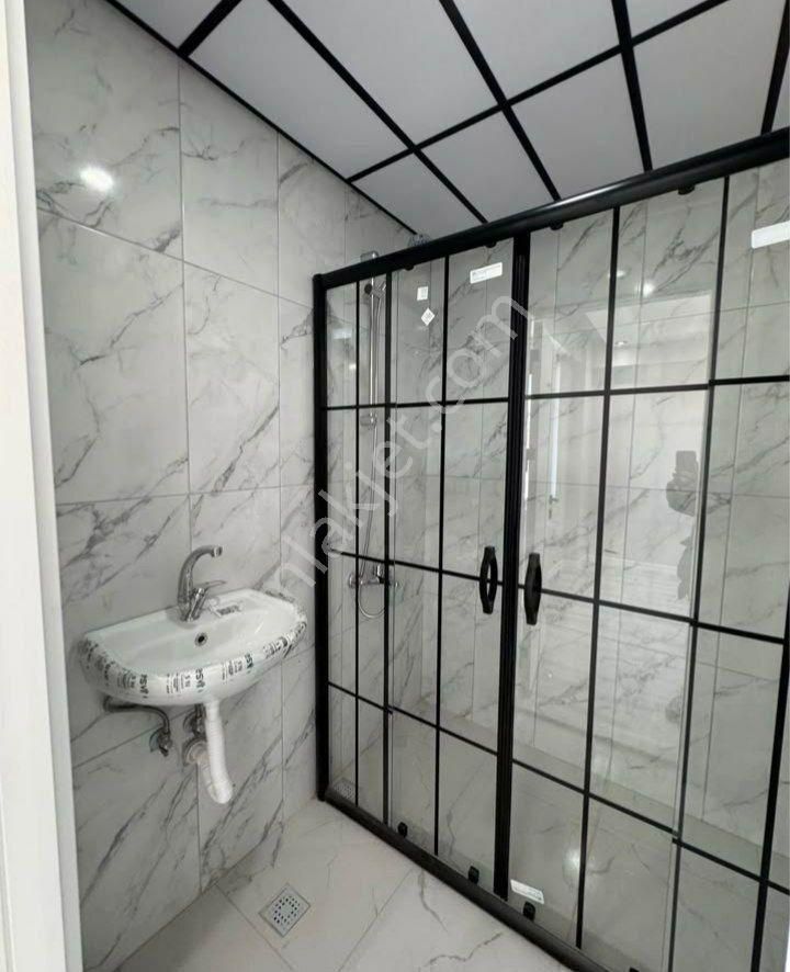 Güngören'de Ulaşıma Yakın 2+1 Kiralık Daire Emlakçı Degilim Ev Sahibiyim - Görsel 8