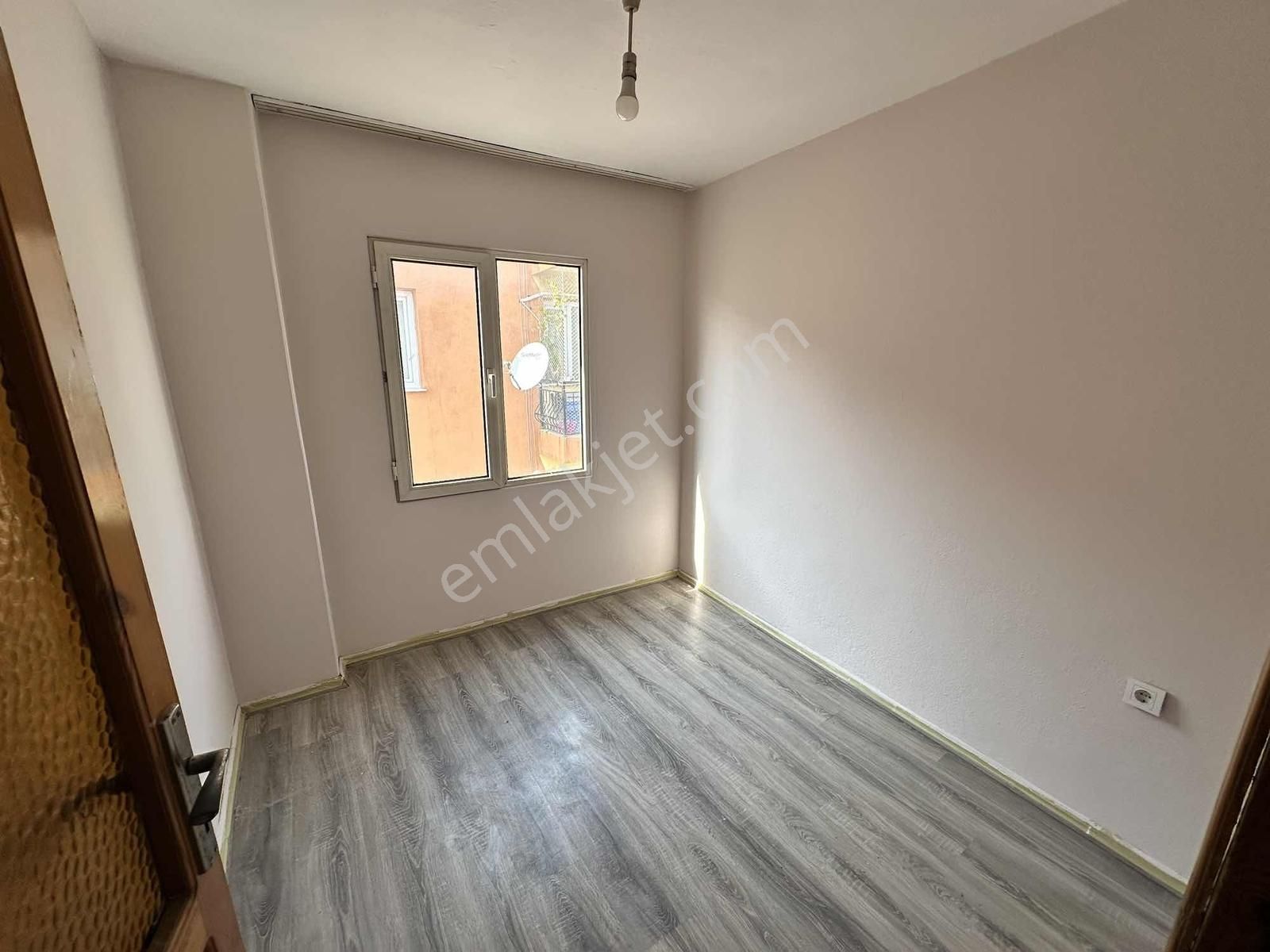 Çevık 1 Meydanında Acil Satılık 2+1 Daire Kupon - Görsel 11