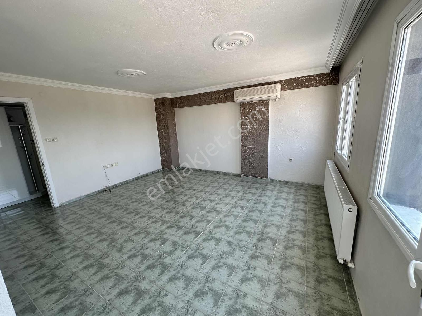 Bulut Emlak'tan Yenigün De İçi Yapılı Satılık 3+1 Daire - Görsel 23