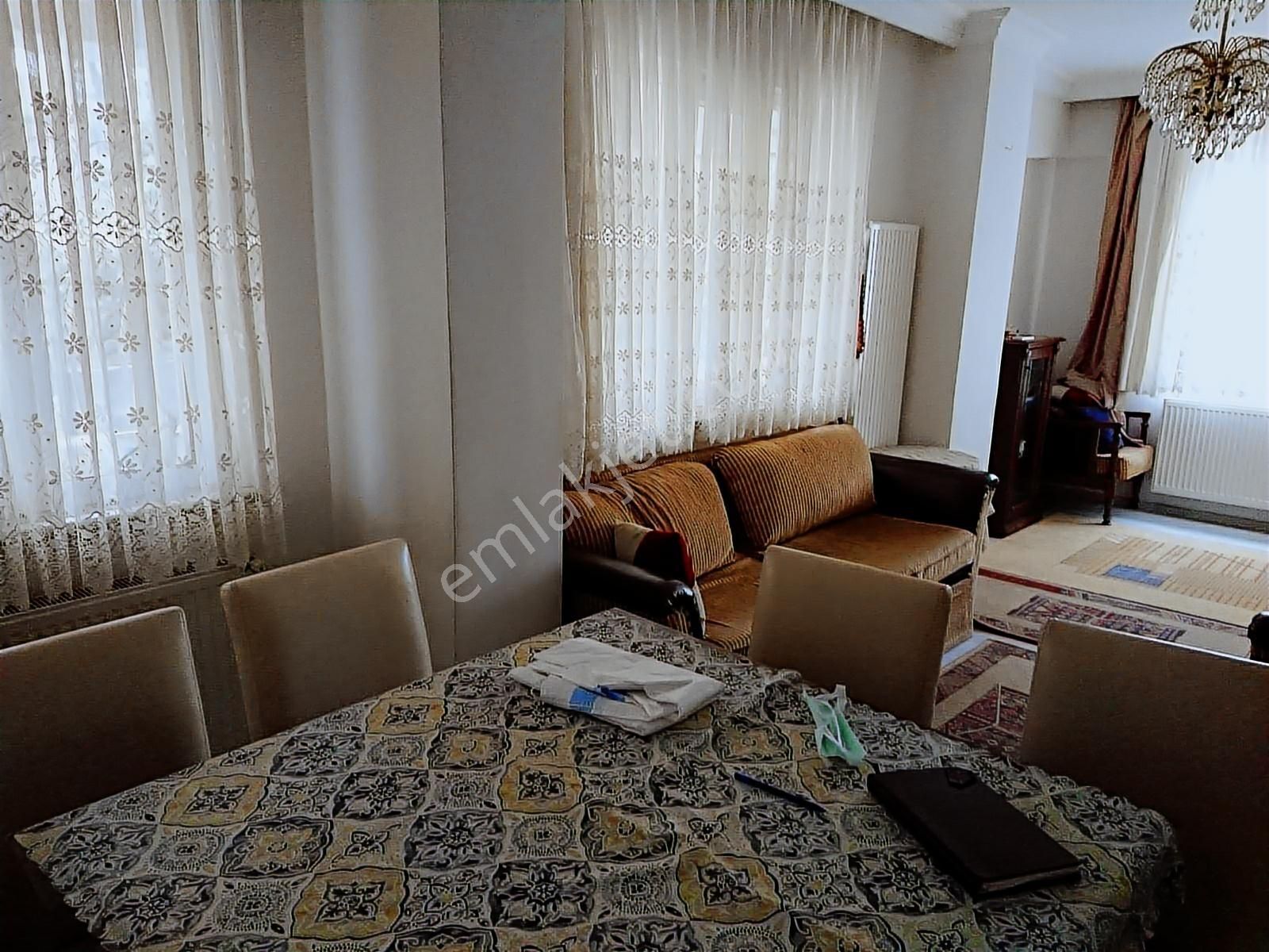 Kocamustafaşa Merkezi Konum 90mk2+1otoparklı Asansörlü Yenibina - Görsel 16