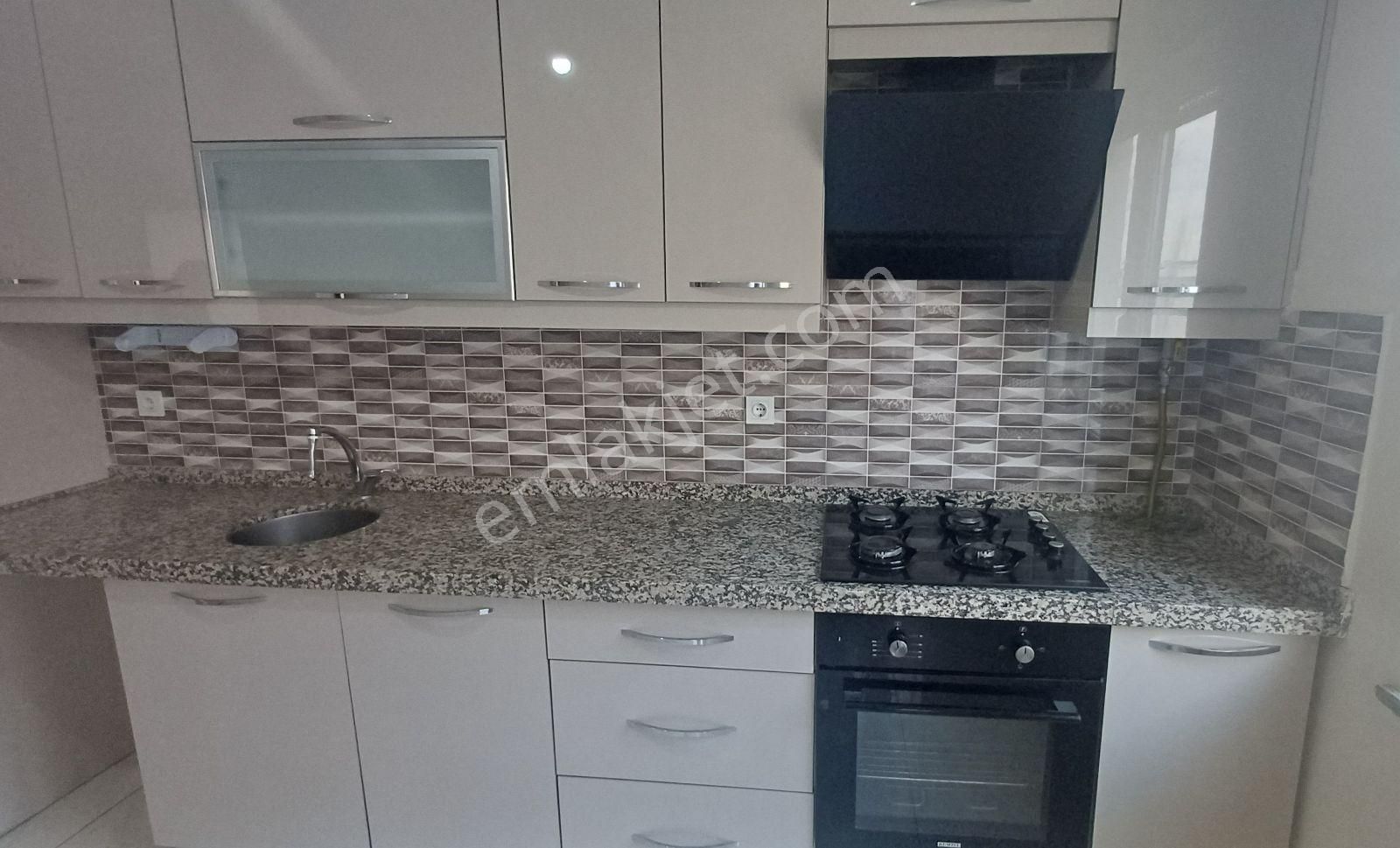 Hastane Adliye Ve Tugay Yanında Lüks, Ebeveyn Banyolu Daire - Görsel 11