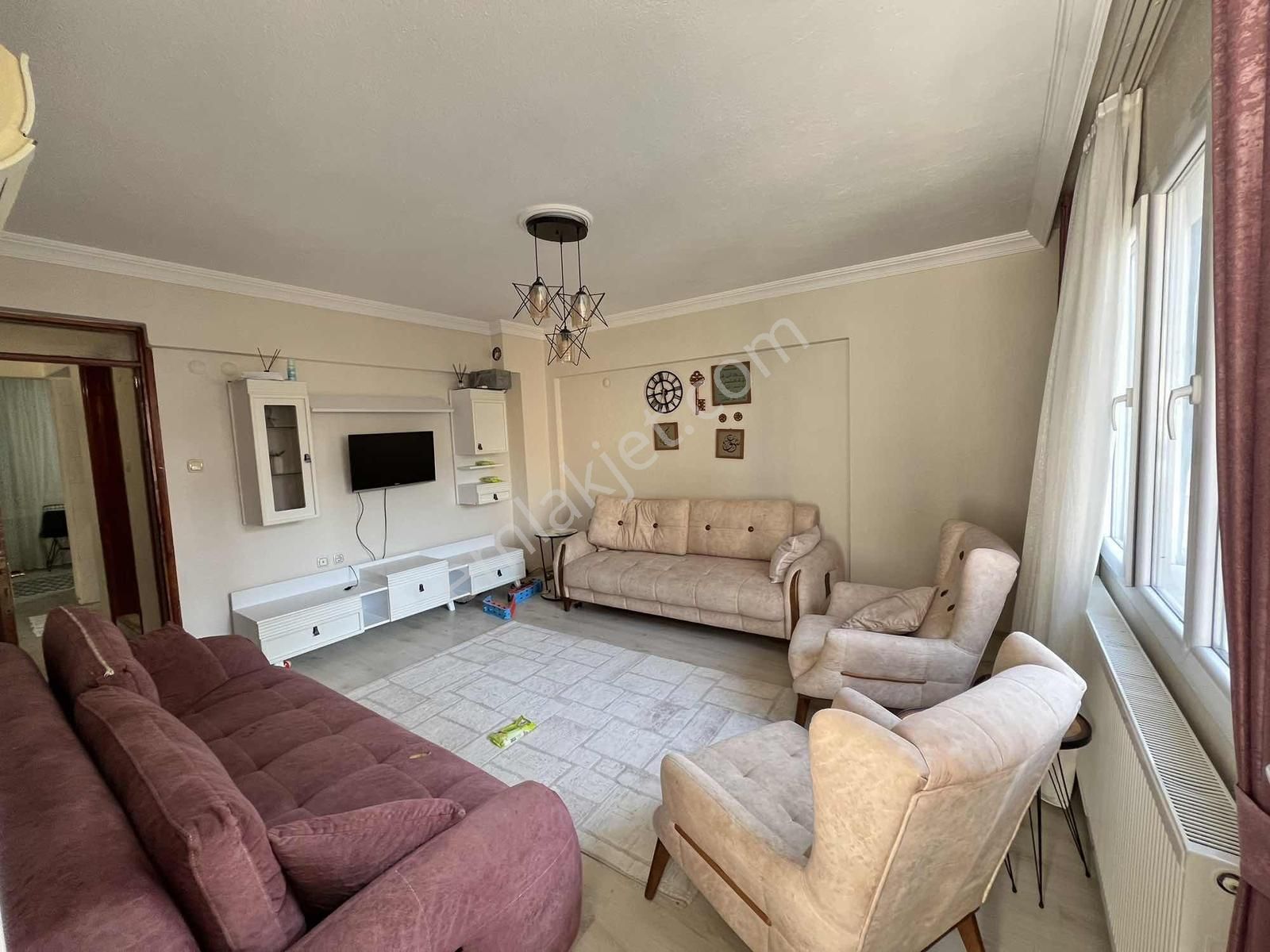 Akalın Bozyaka Zincirlikuyuda 2+1 Doğalgazlı Arakat Çift Balkon - Görsel 9