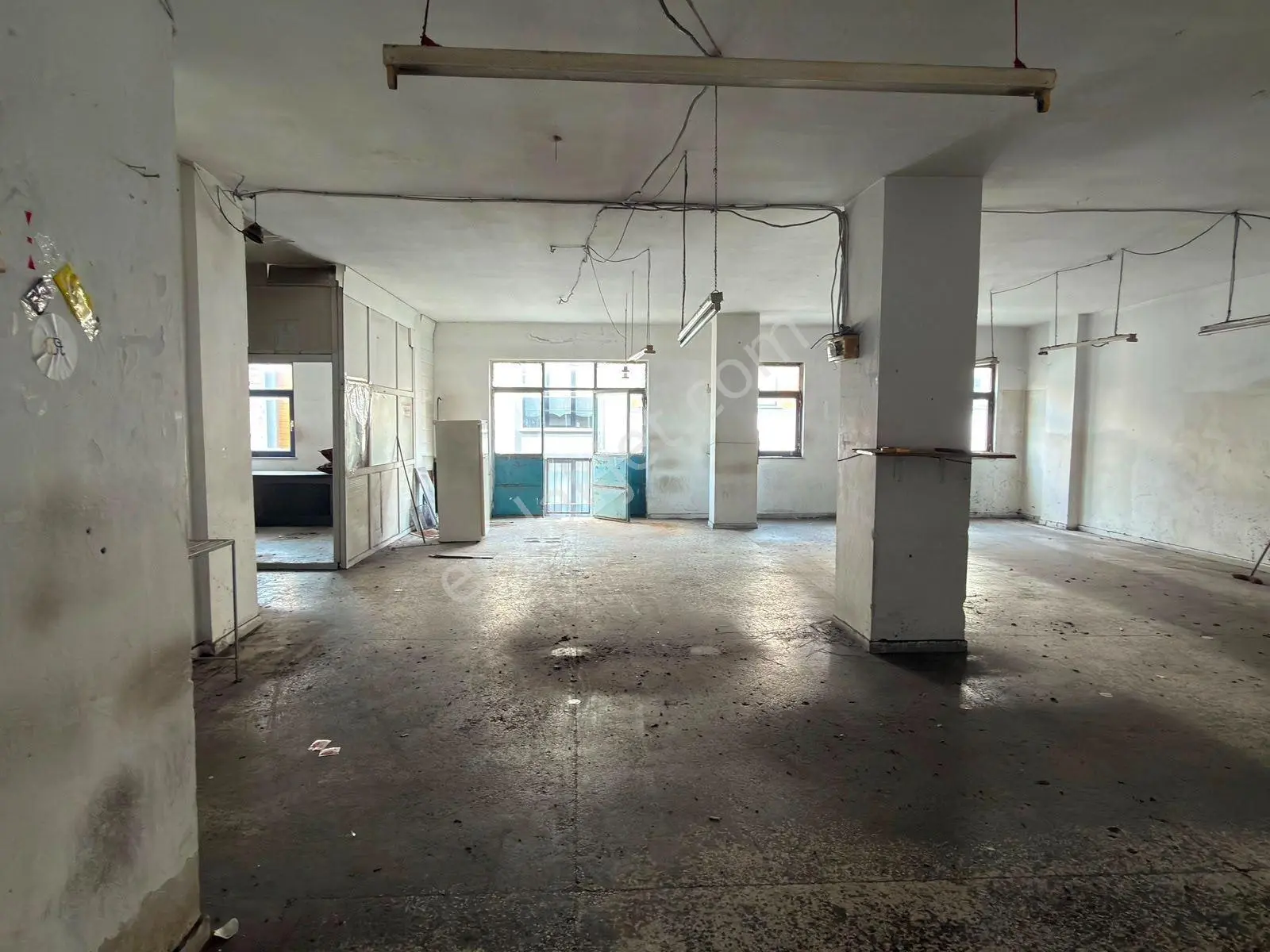 Güneşli Bağlar Mahallesi Kiralık Atölye İş Yeri 170 M2
