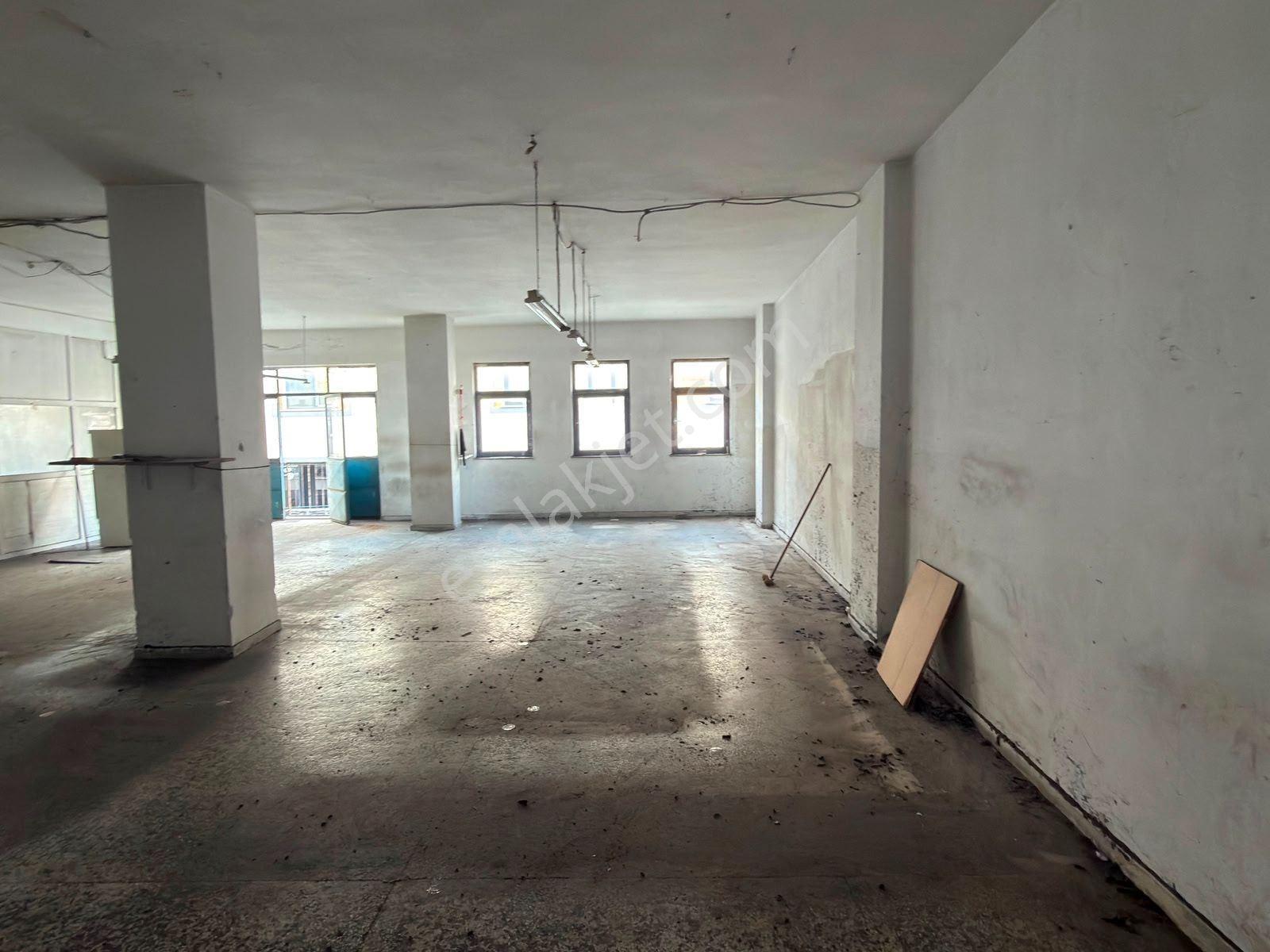 Güneşli Bağlar Mahallesi Kiralık Atölye İş Yeri 170 M2 - Görsel 14
